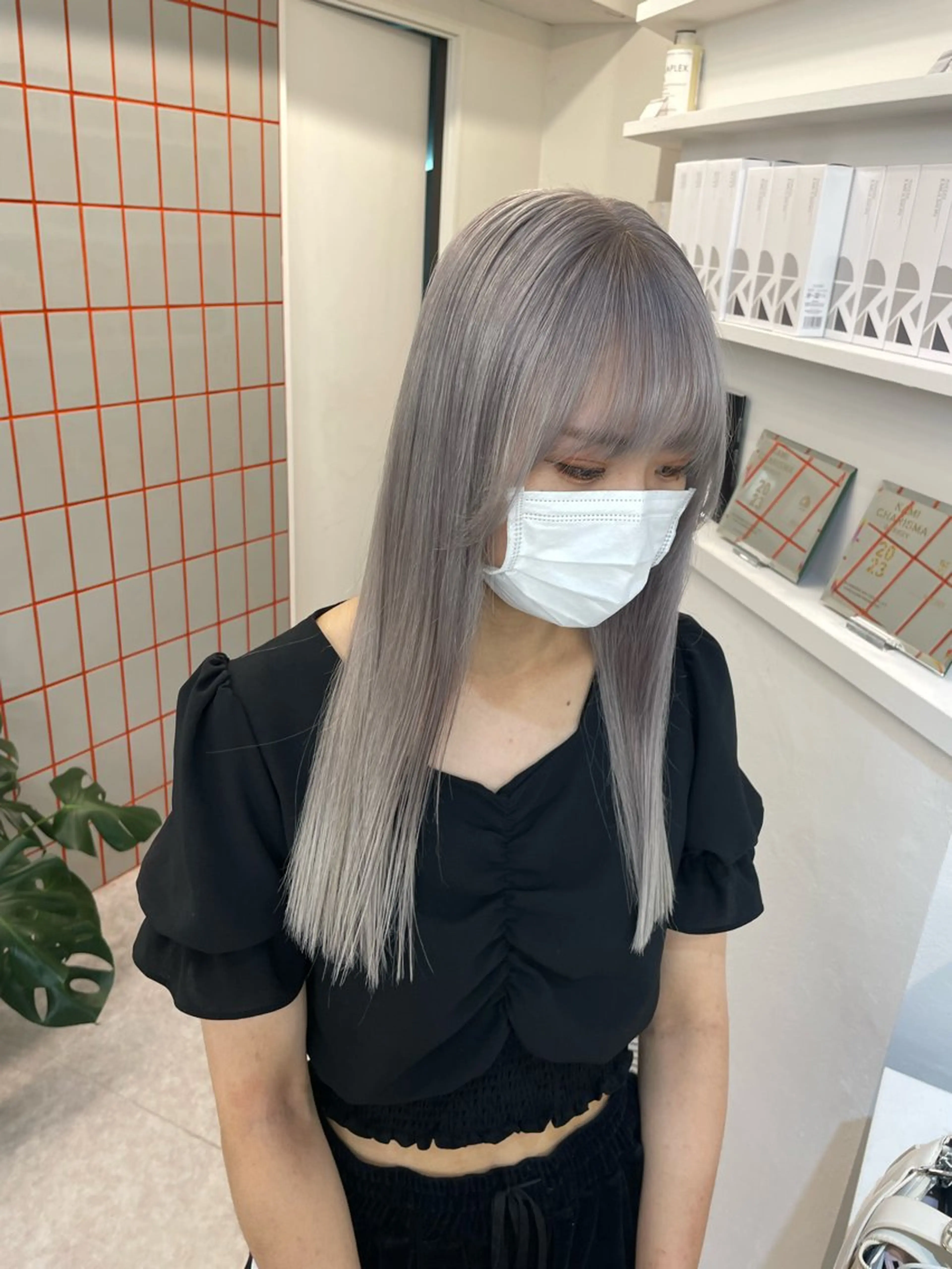 ロング ヘアカラー 韓国ハイトーン🦋 hikariのヘアスタイル