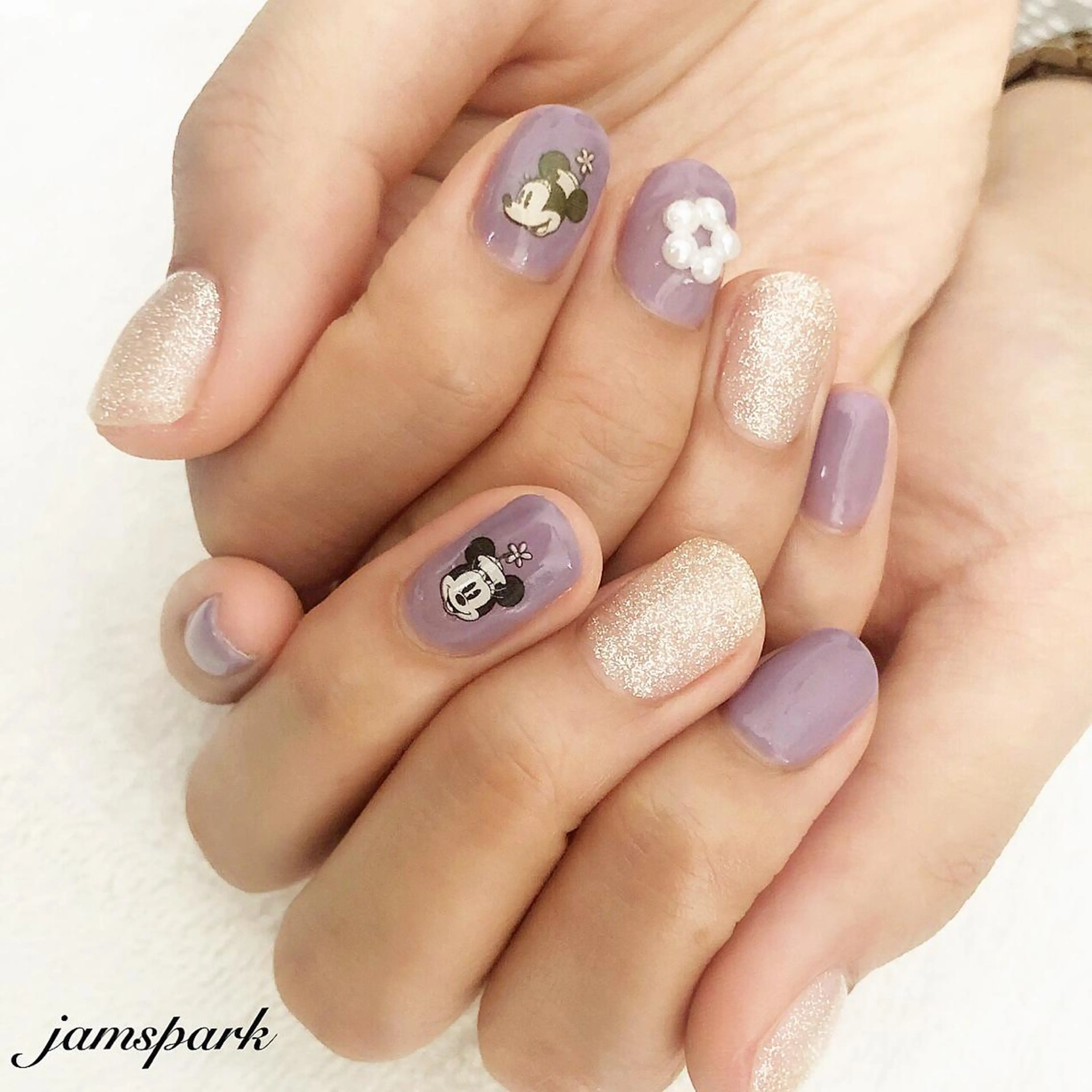 ネイル ジェルネイル ラメ(グリッター) パープル ショートネイル シンプルネイル ハンドネイル jamspark ✨のネイルデザイン