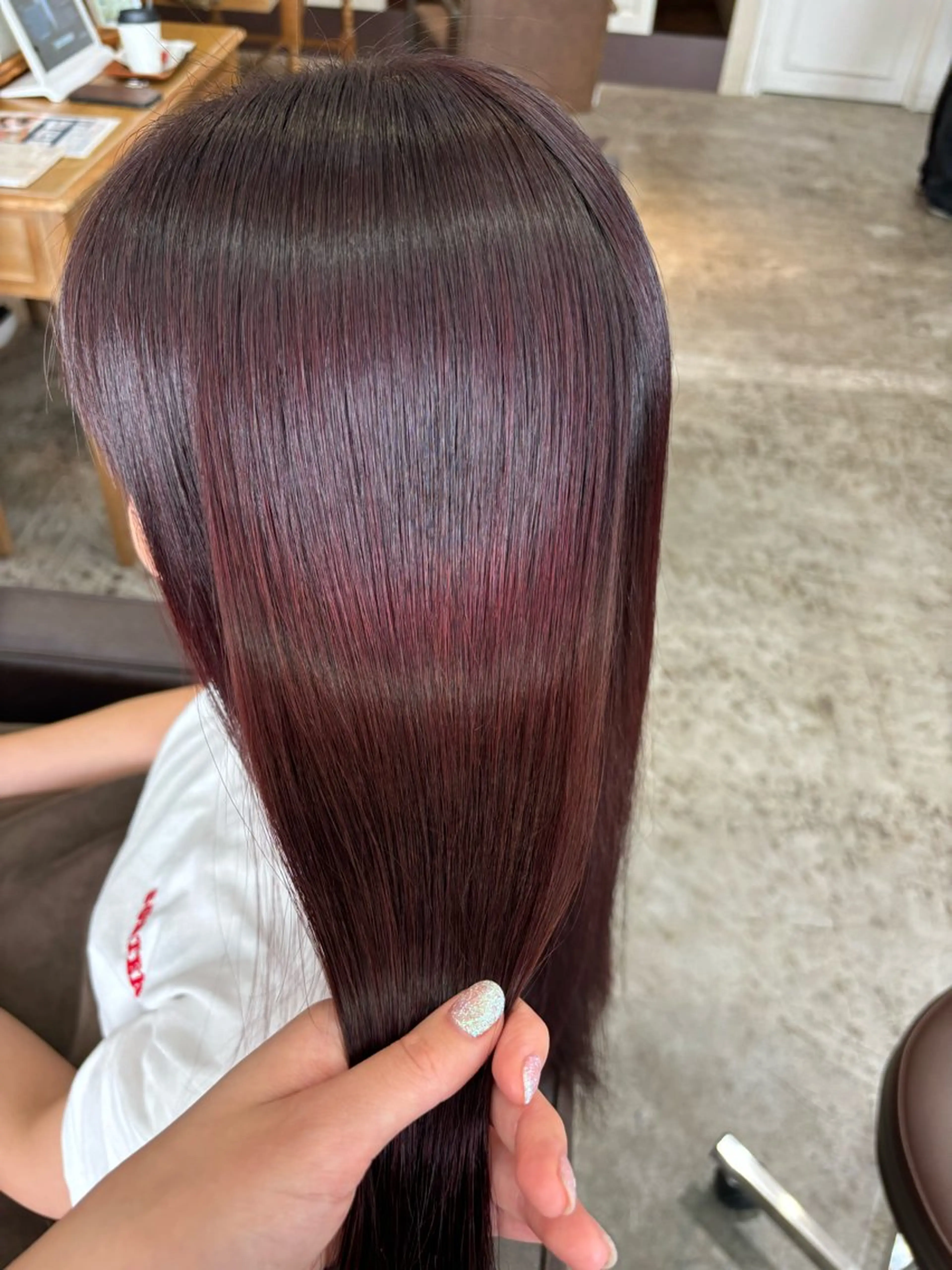 セミロング カット 縮毛矯正 トリートメント 髪質改善特化🫧韓国 🇰🇷amiruのヘアスタイル