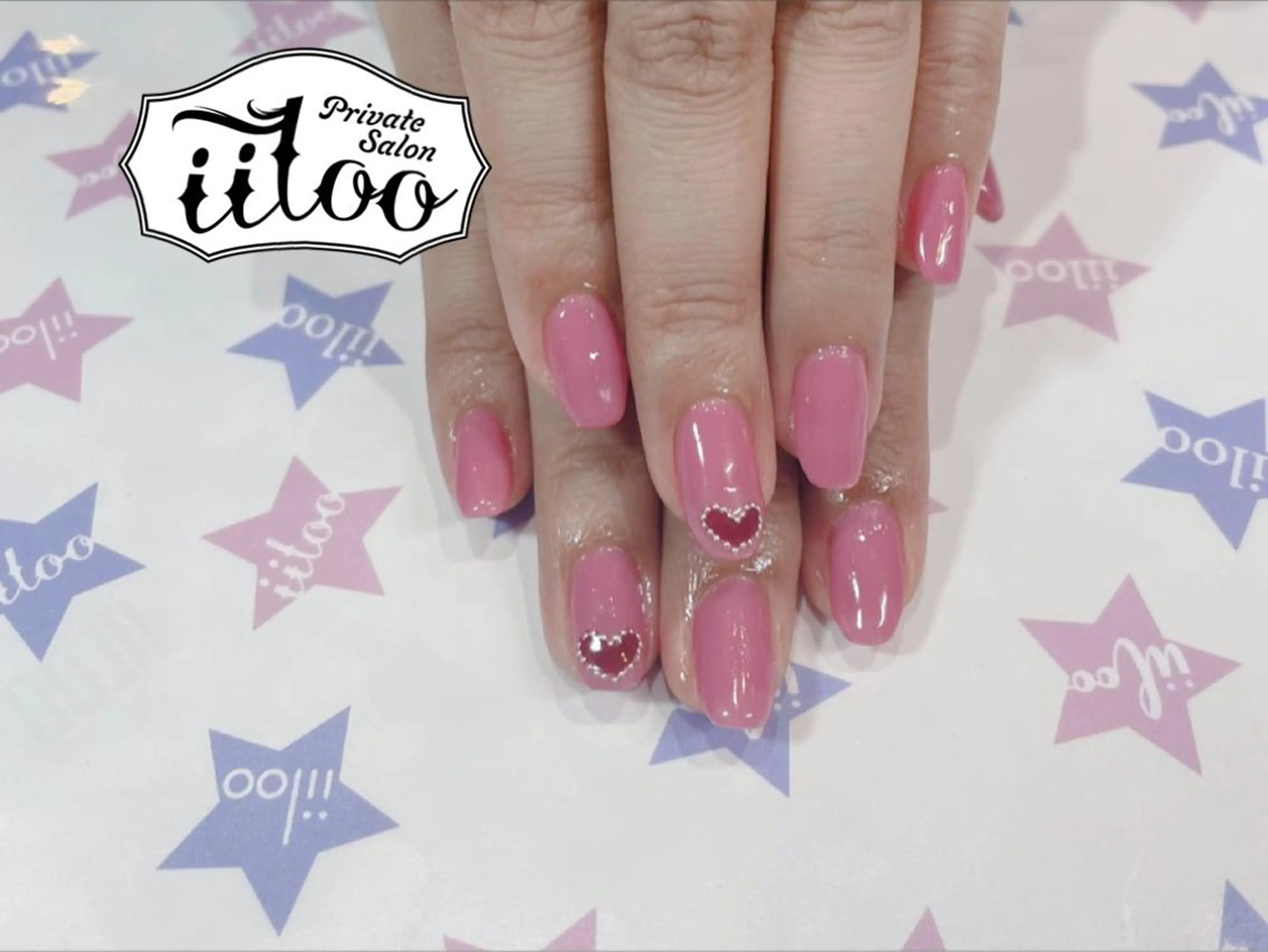 ネイル iiloo aromaworksのネイルデザイン