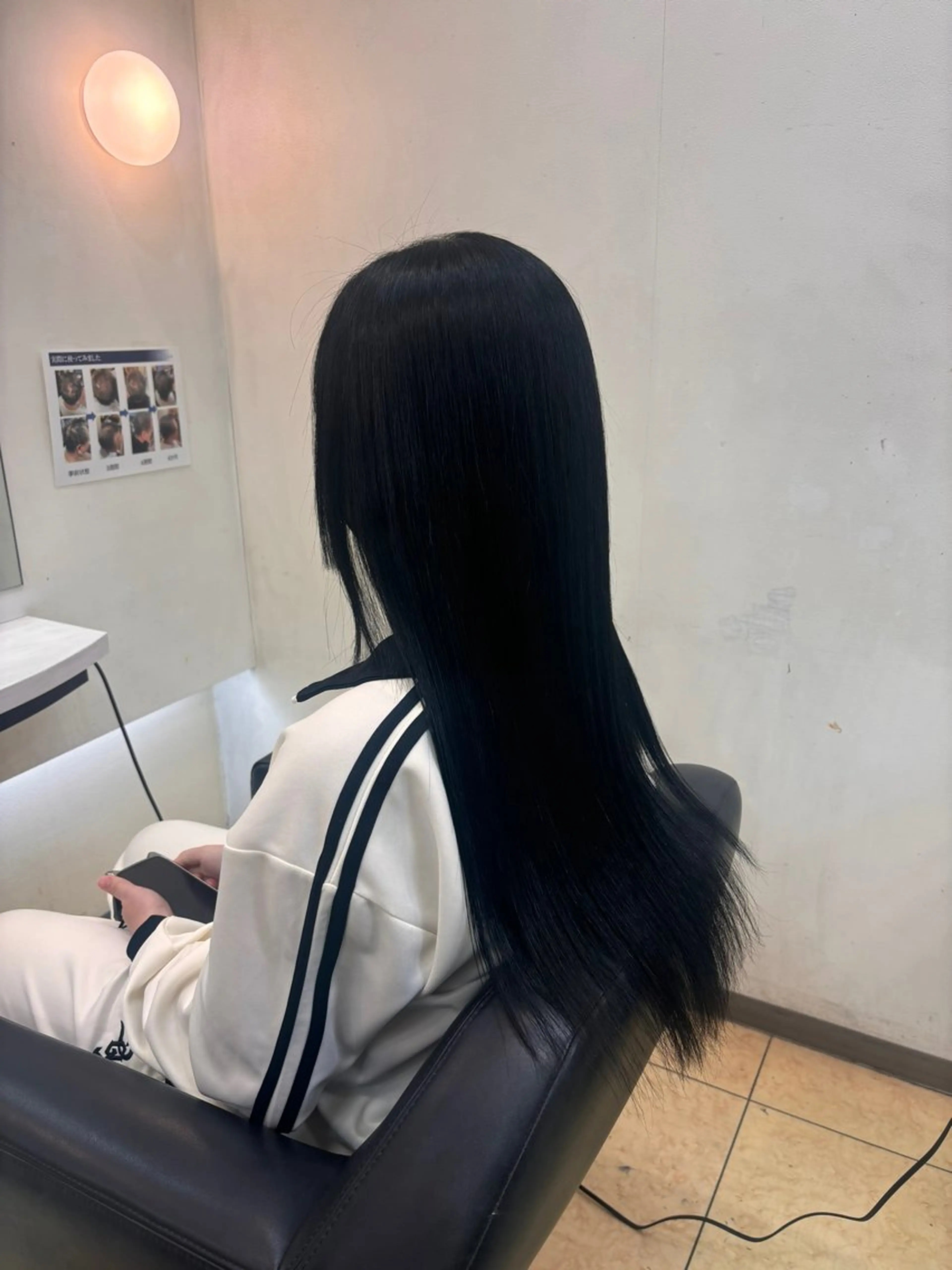ロング カラー 黒髪 ブルーカラー ブルーブラック 縮毛矯正 ヘアカラー 🐥長木 ゆかり🐥のヘアスタイル
