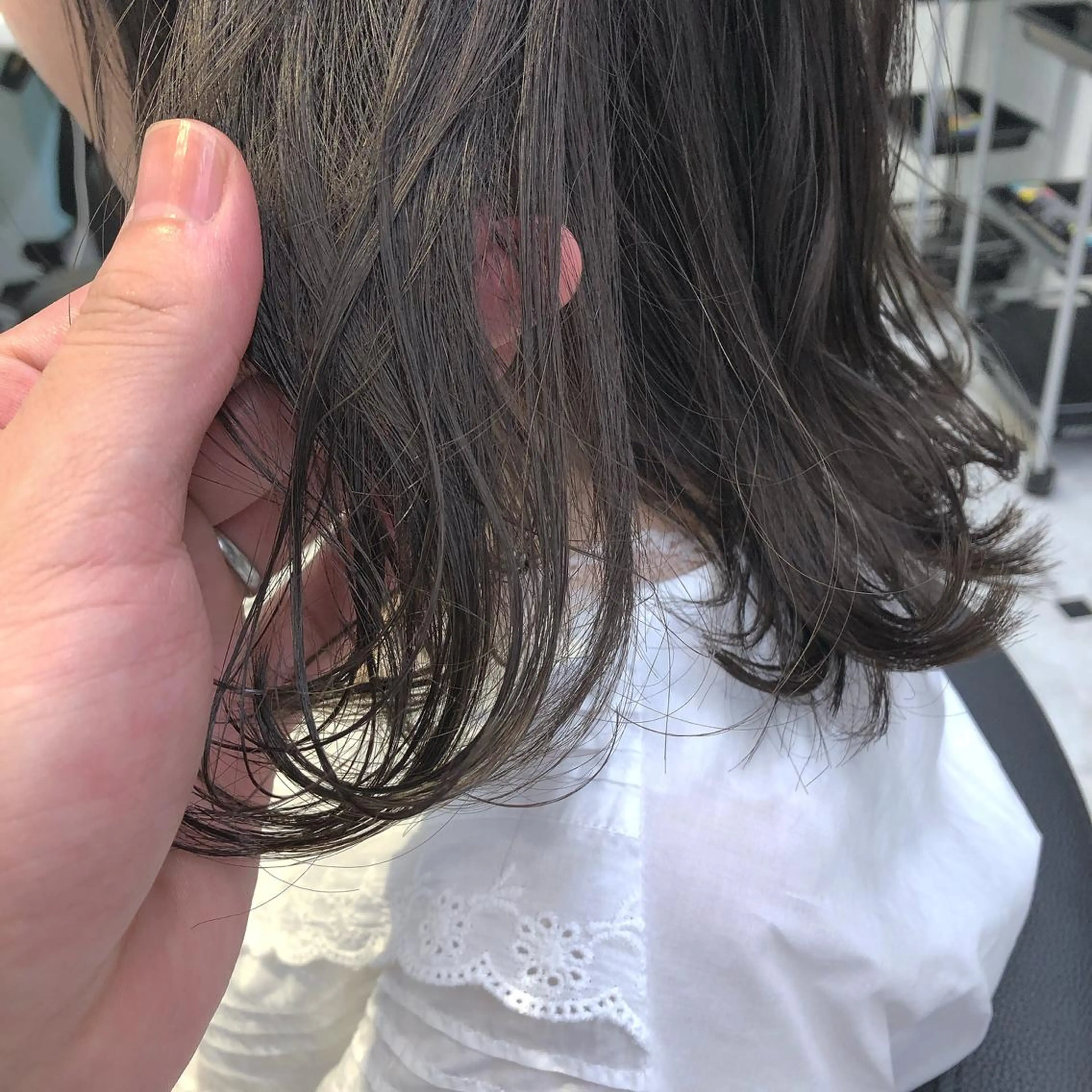 ミディアム カラー グレージュ ヘアカラー ハイトーン特化🌟 仲川和人のヘアスタイル