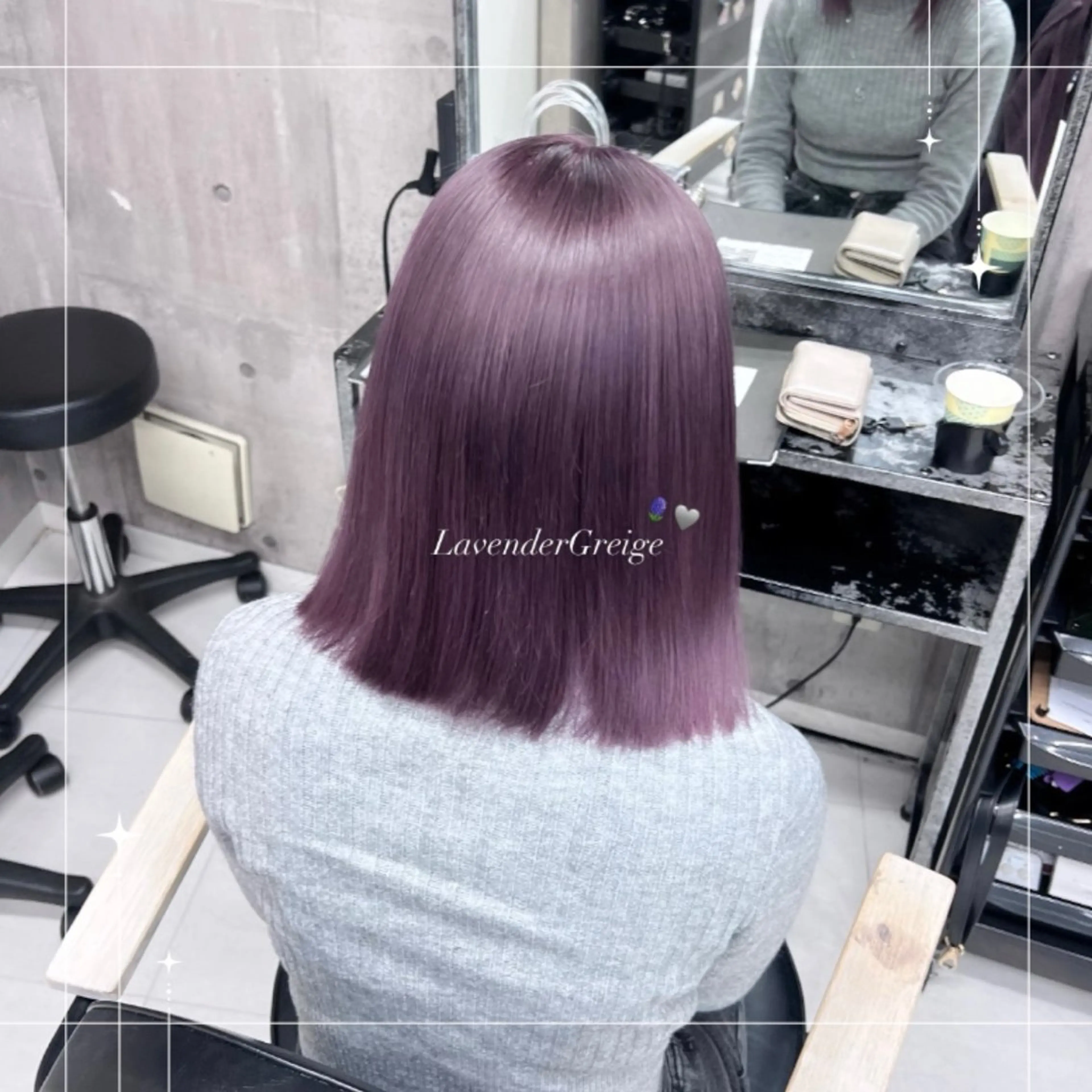 ショート ヘアカラー 🪼寒色艶カラー RINA💙のヘアスタイル