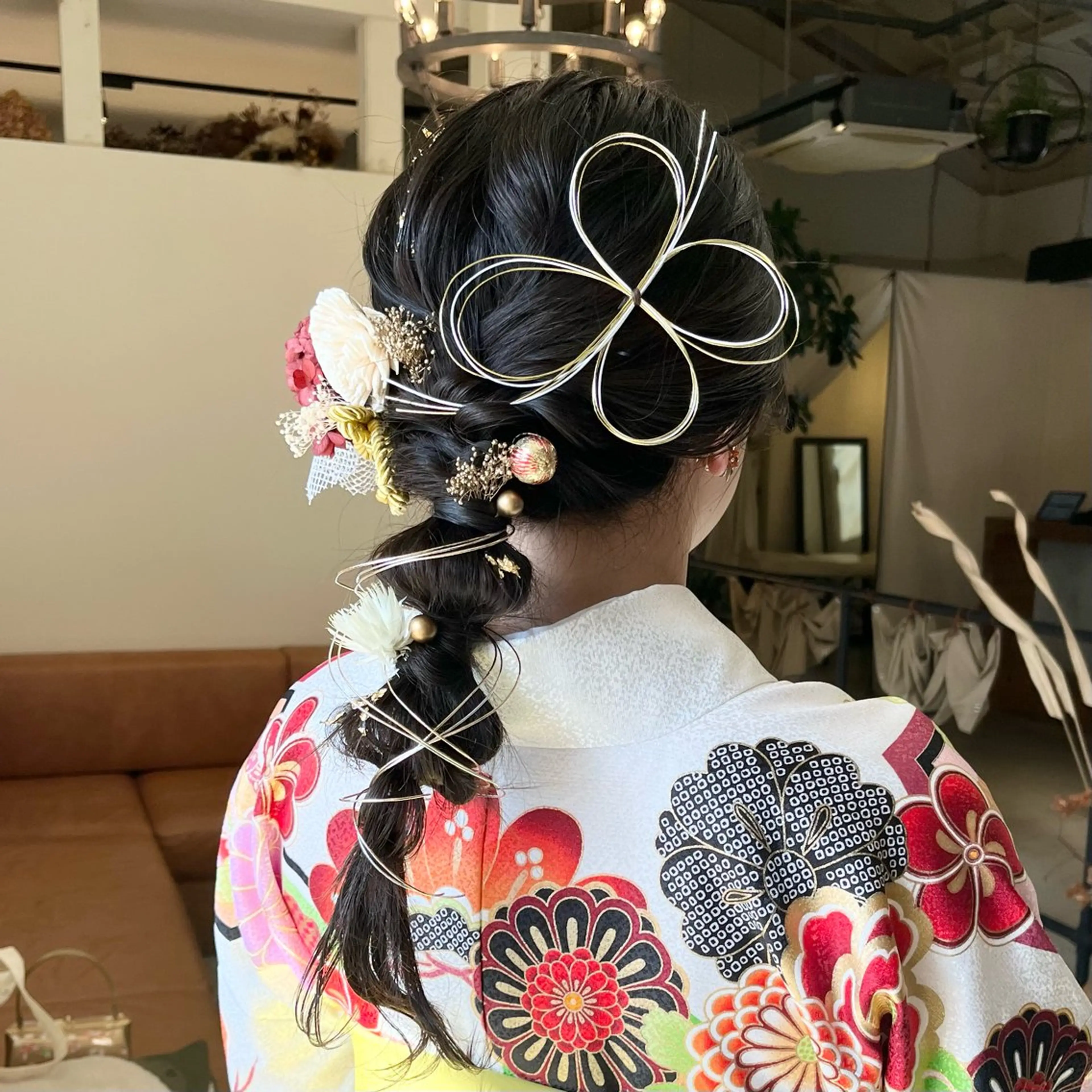 ロング ヘアアレンジ 卒業式のヘアスタイル ヘアセット シマダ ユウナのヘアスタイル
