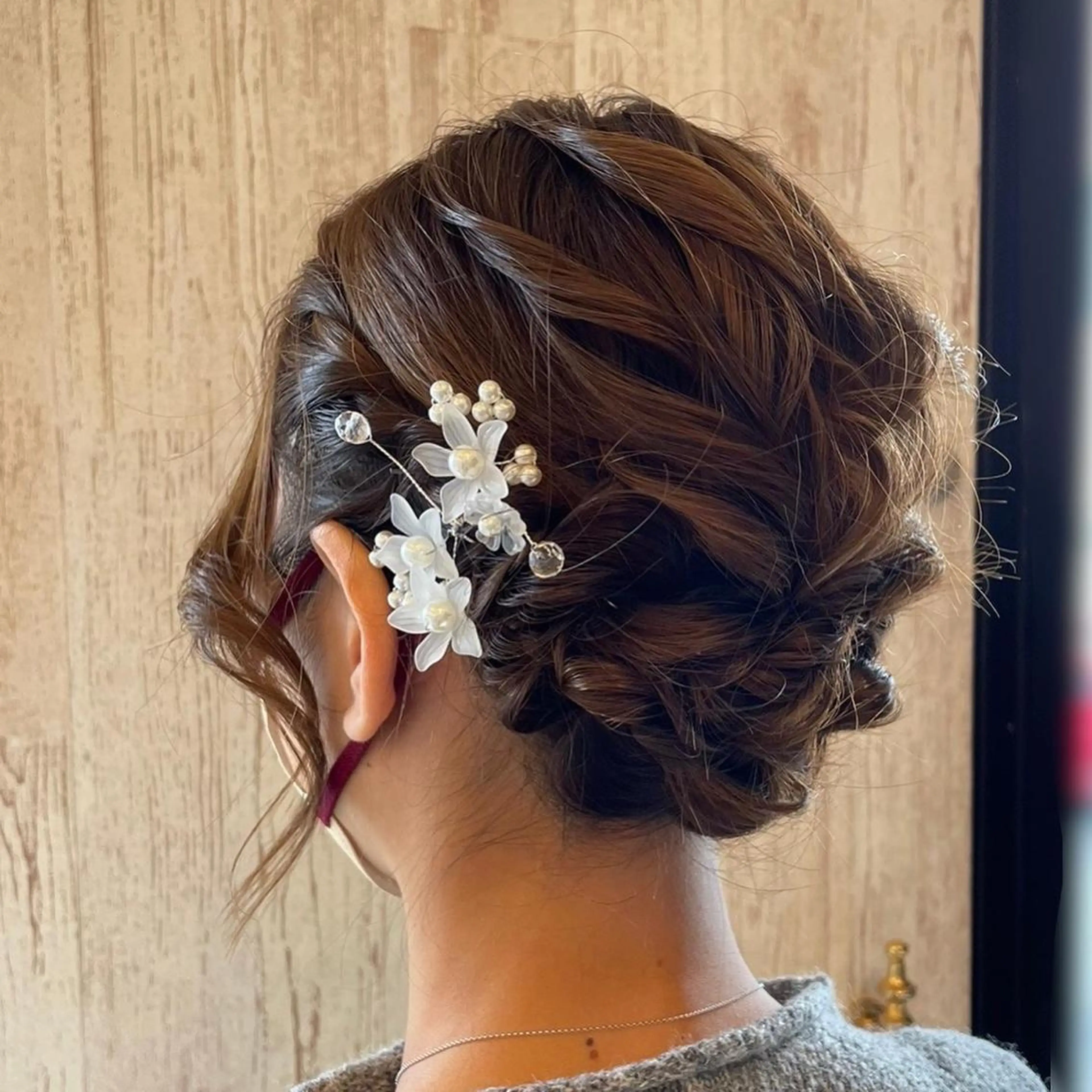 ミディアム ヘアアレンジ 岡村 真子のヘアスタイル