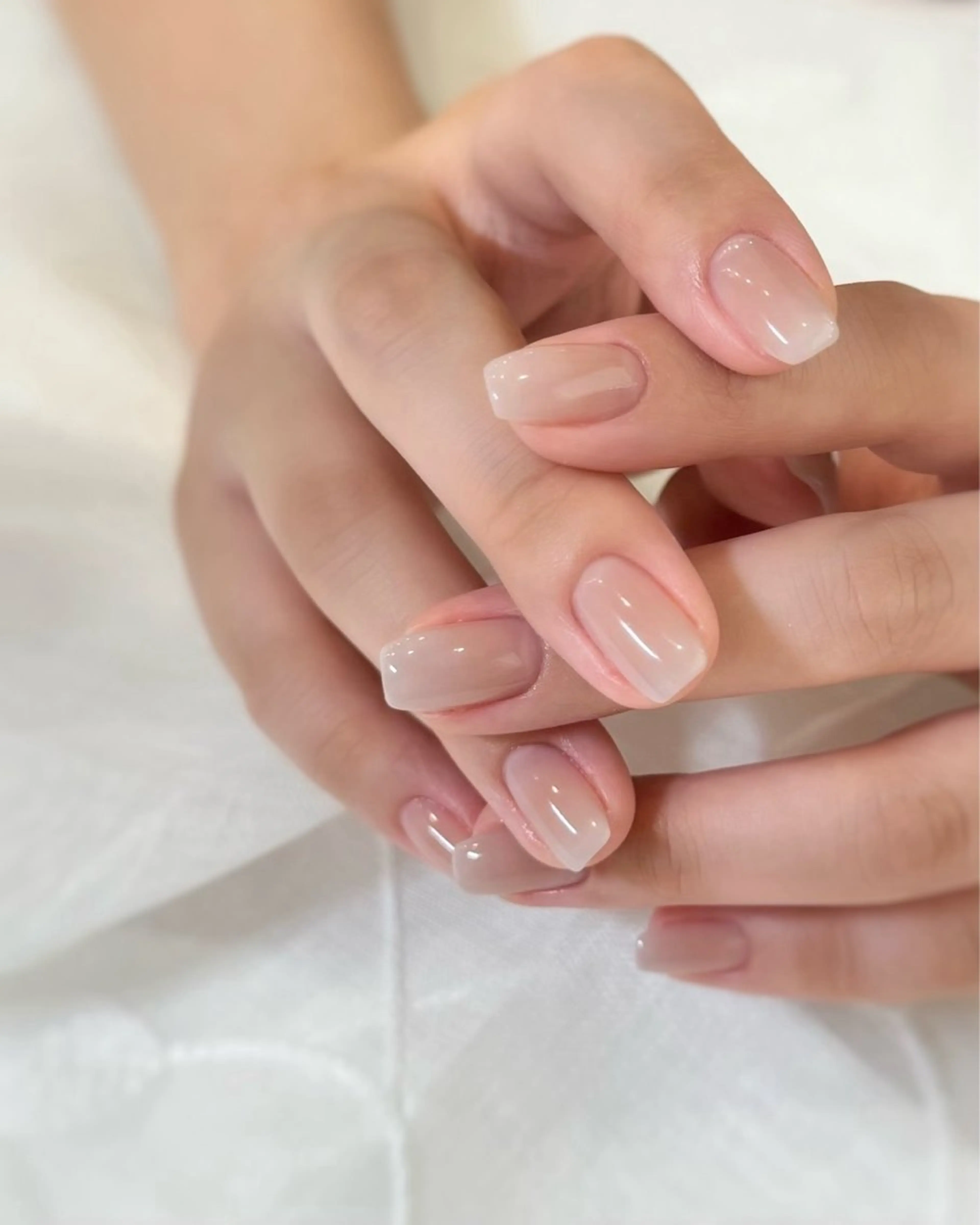 ネイル アートネイル グラデーション オフィスネイル ワンカラーネイル nail salon neige所属・ジェムネイル Risa.のネイルデザイン