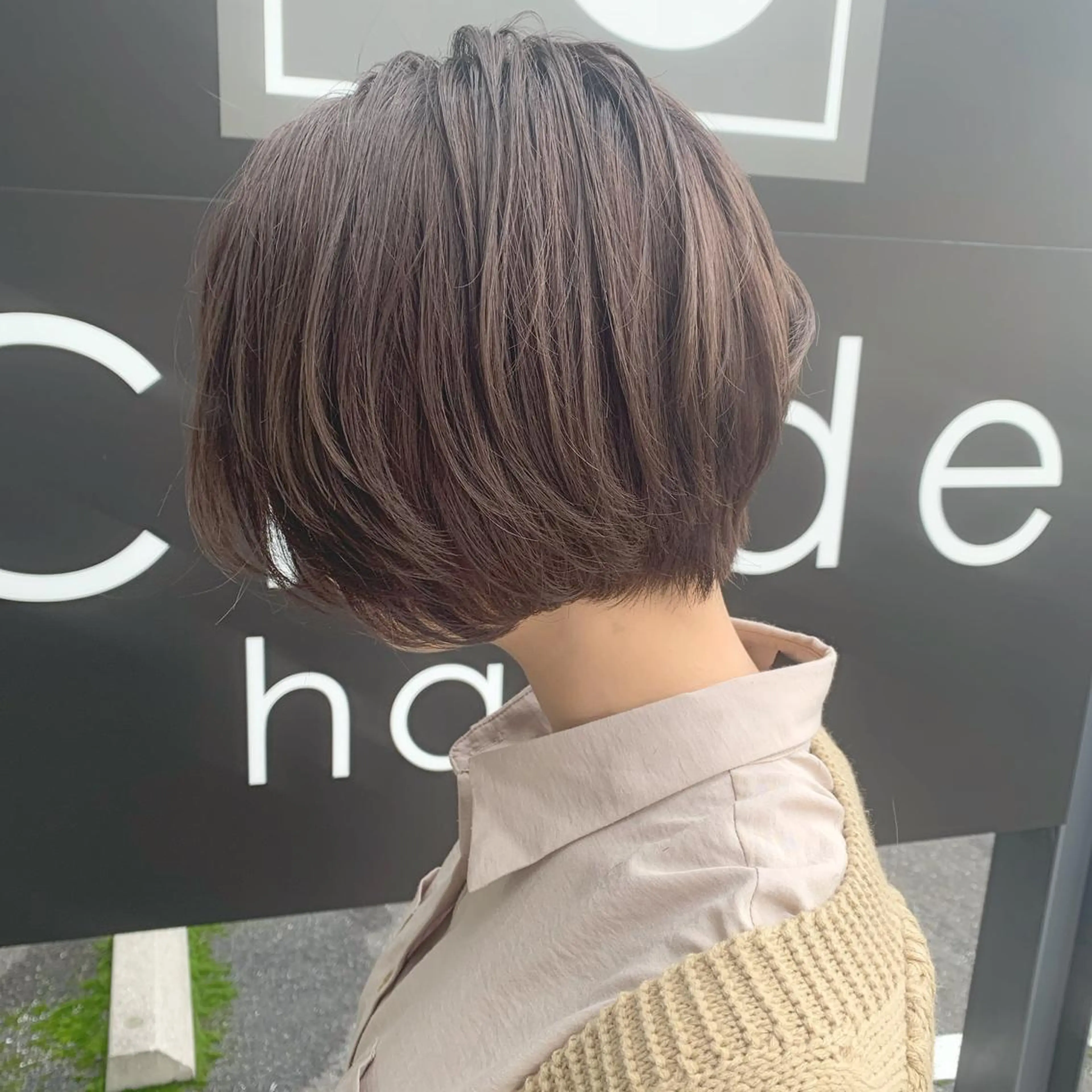ショート カラー ベージュカラー ショートヘア カット ヘアカラー トリートメント 前田 善夫のヘアスタイル
