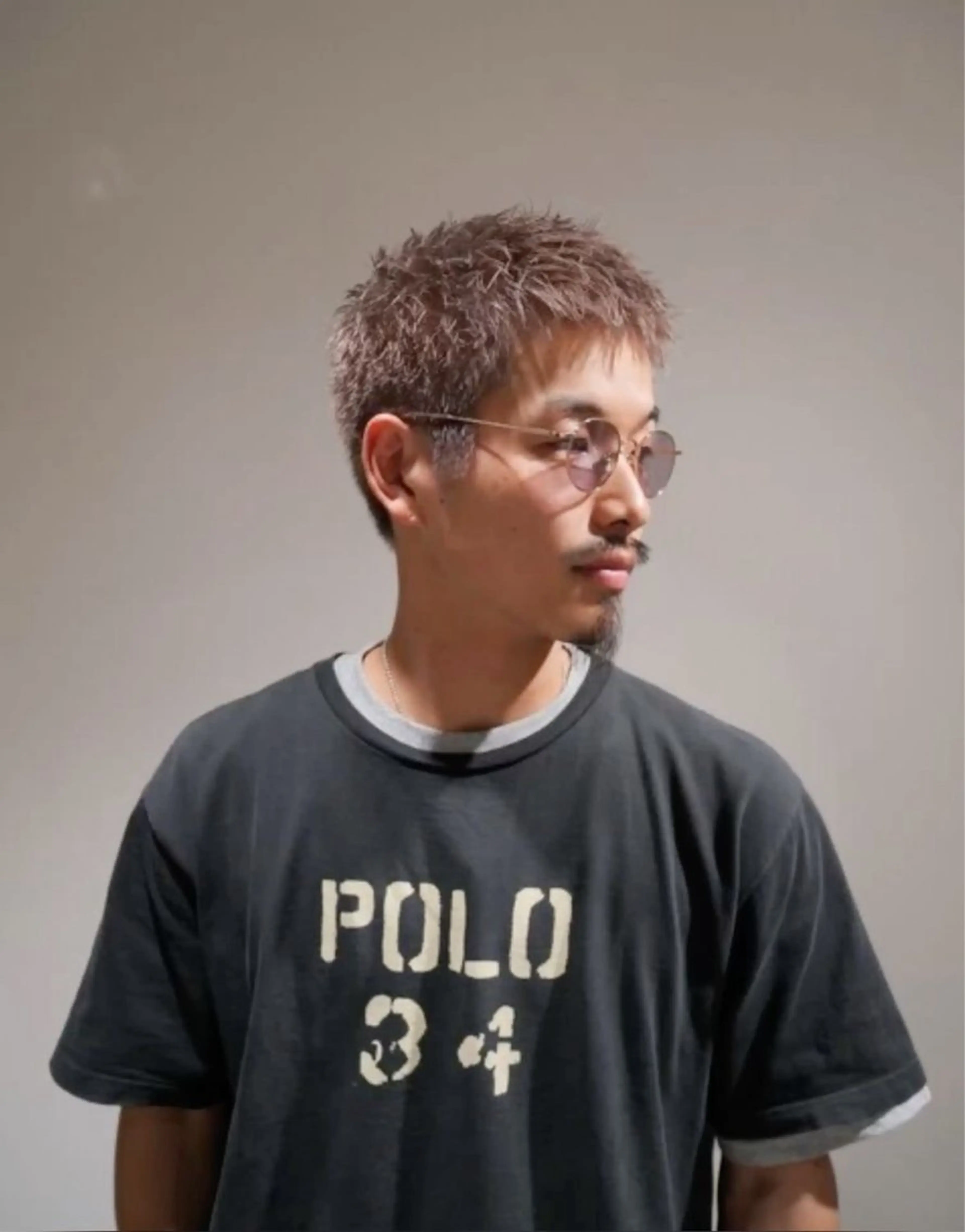 【メンズ限定】ブリーチ＋オンカラー(シャンプー、ブロー込み)の写真