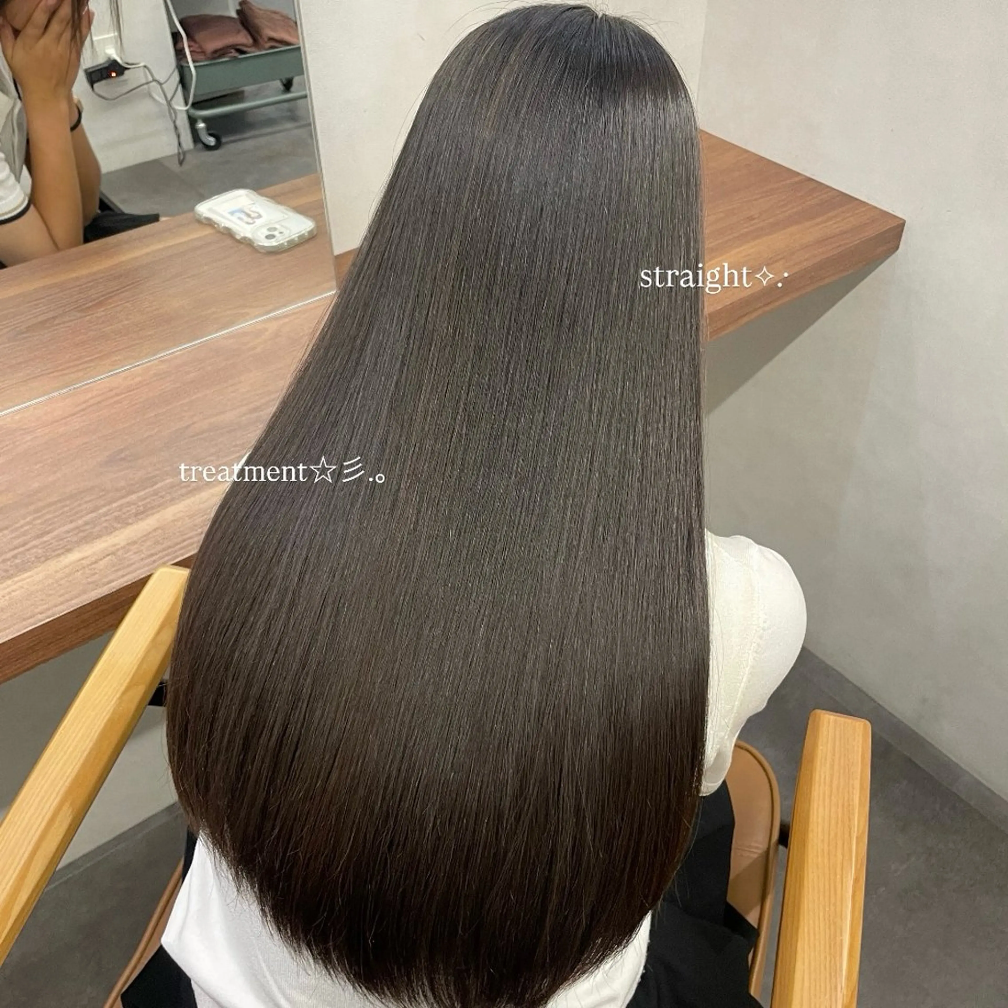 U30 【11月限定★】うる艶ナチュラル縮毛矯正(ブリーチ毛要相談)🫧⟡.·の写真