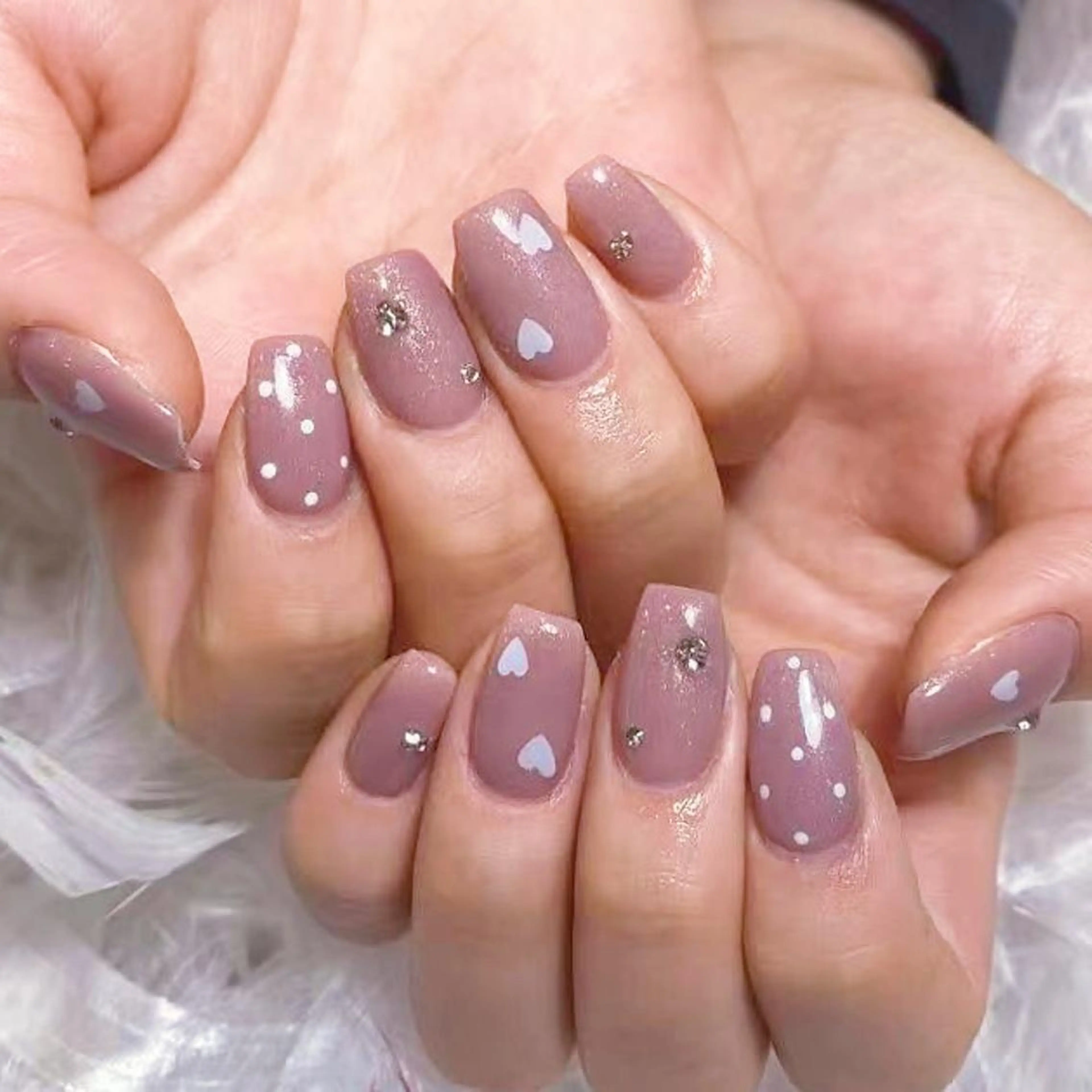 ネイル アートネイル オーロラネイル ガーリー キラキラネイル 韓国ネイル ハンドネイル DIAMOND 💅のネイルデザイン