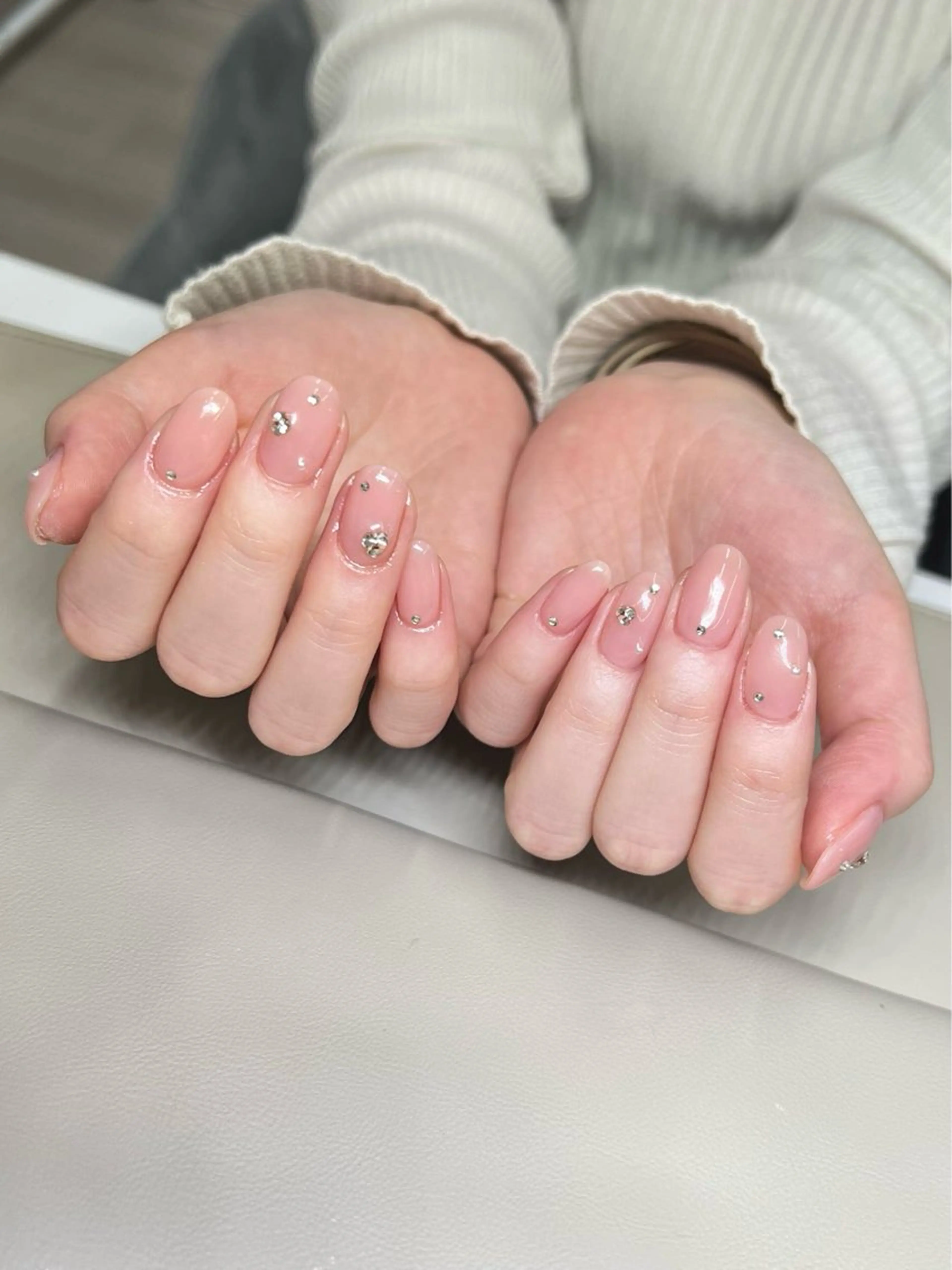 ネイル ワンカラーネイル ハンドネイル 尾野 奈津子のネイルデザイン