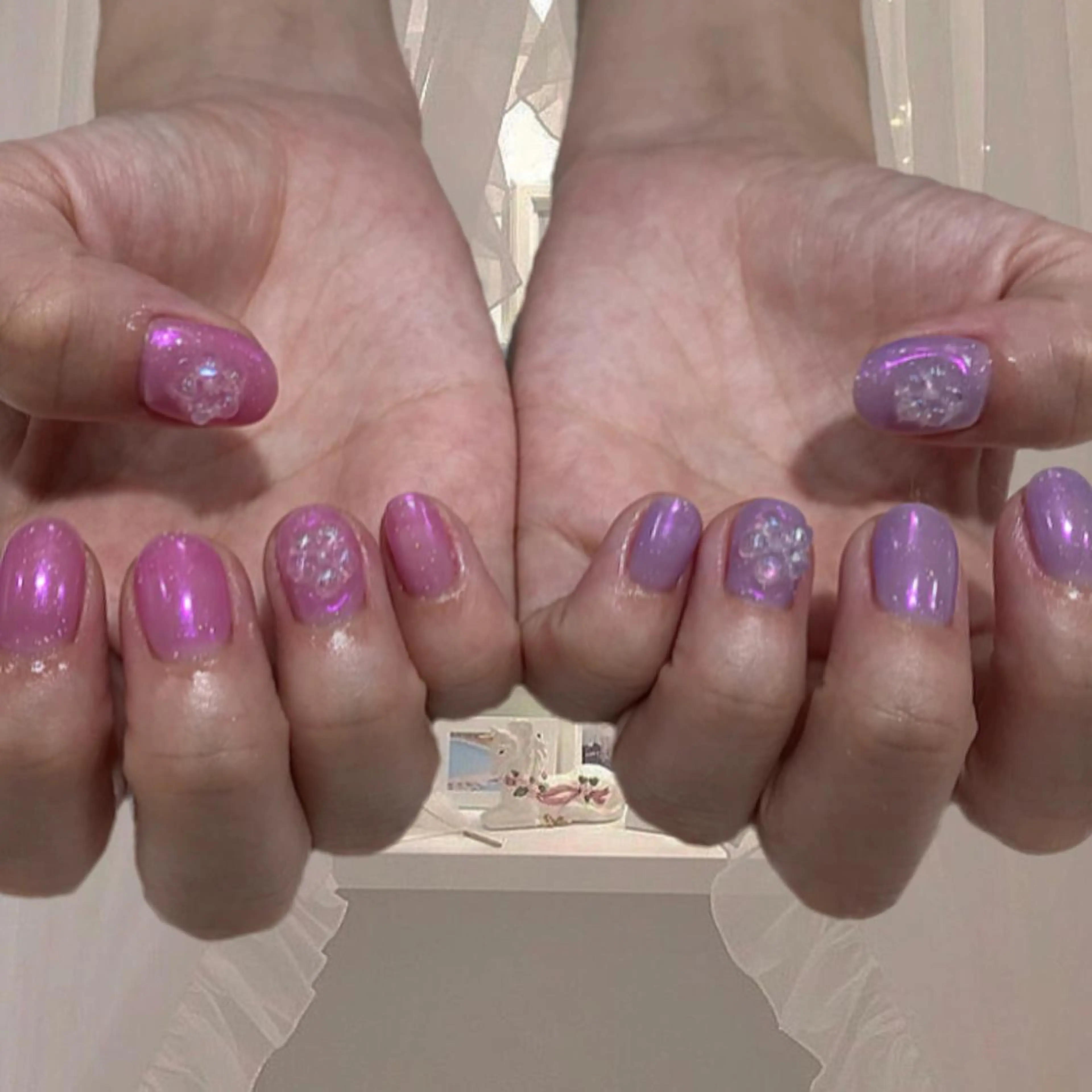 ネイル オーロラネイル ピンク sharesalon    room59所属・nozomi 🌙のネイルデザイン