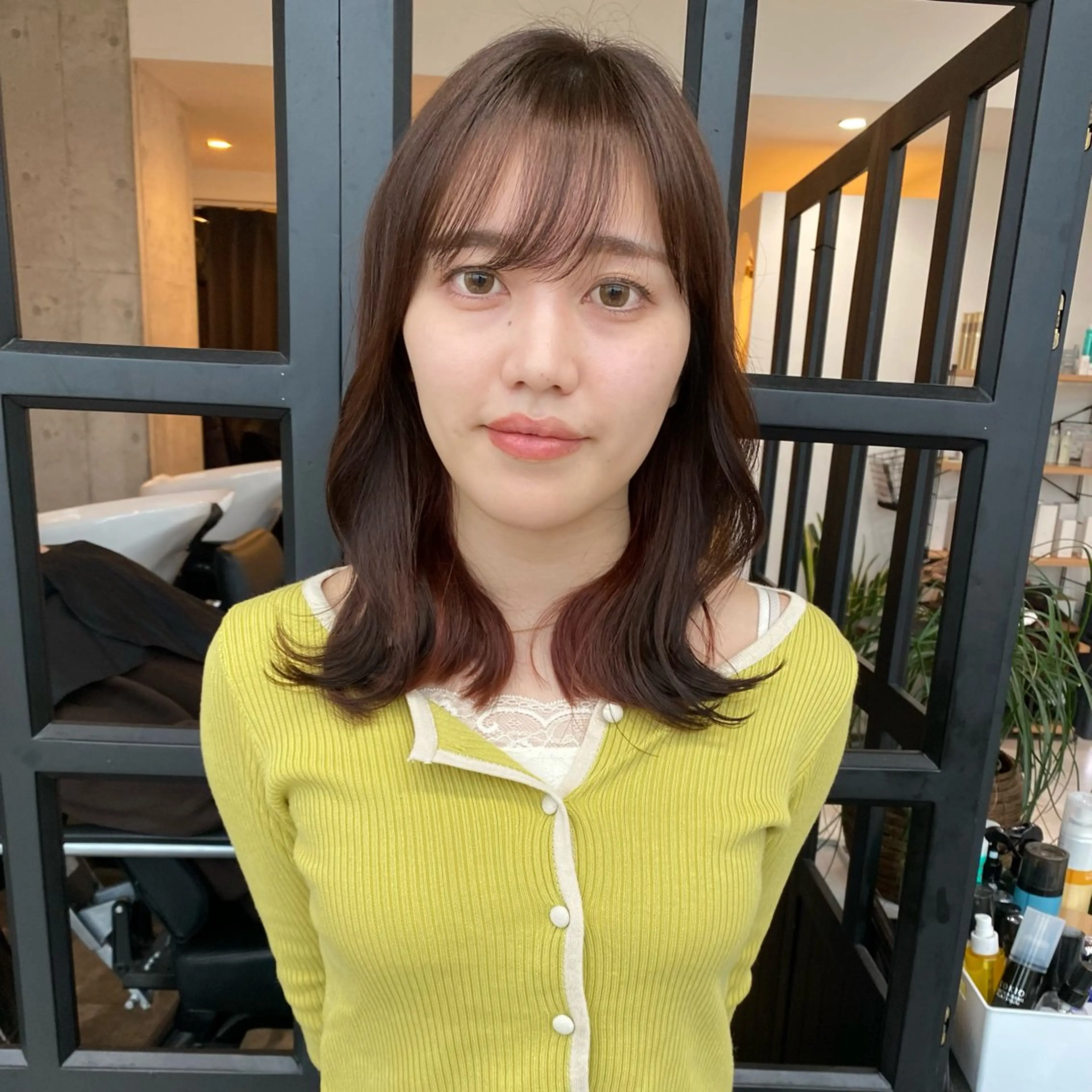 ミディアム ミディアムパーマ ハイライト 髪質改善 レイヤーカット カット ヘアカラー トリートメント また会いたくなる 美容師【KENTA】のヘアスタイル