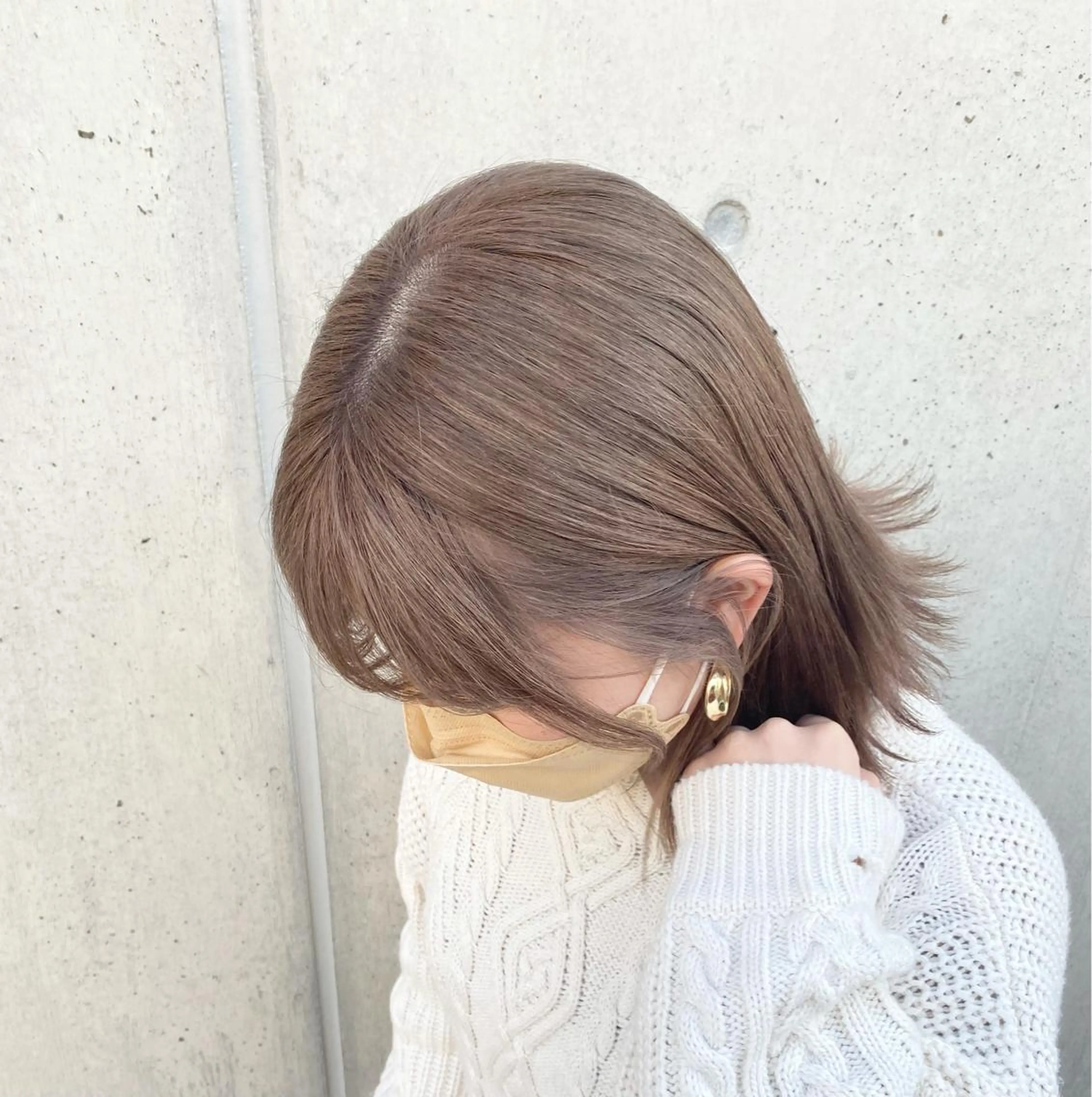 ミディアム カラー 北本 まどかのヘアスタイル