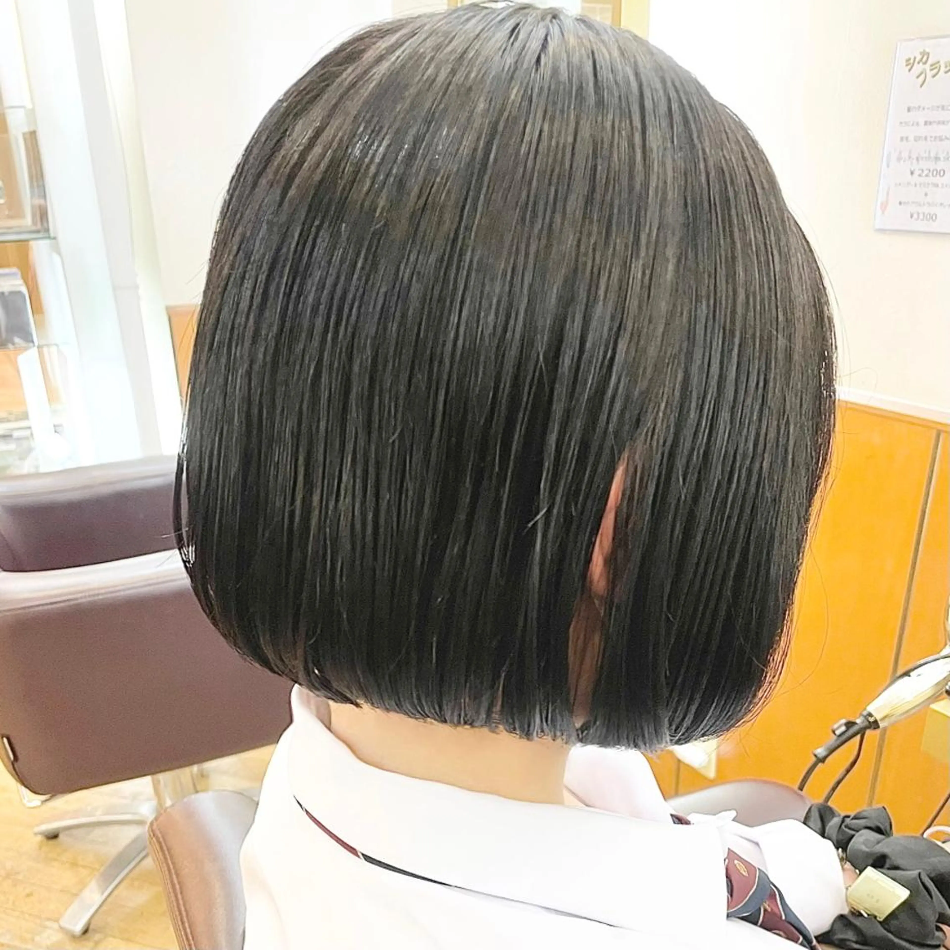 ショート カラー ヘアアレンジ キッズ 切りっぱなしボブ 前下がりボブ ワンレンボブ 黒髪 ブルーカラー カット トリートメント さわ きょうすけ/ ボブ髪質改善ショートのヘアスタイル
