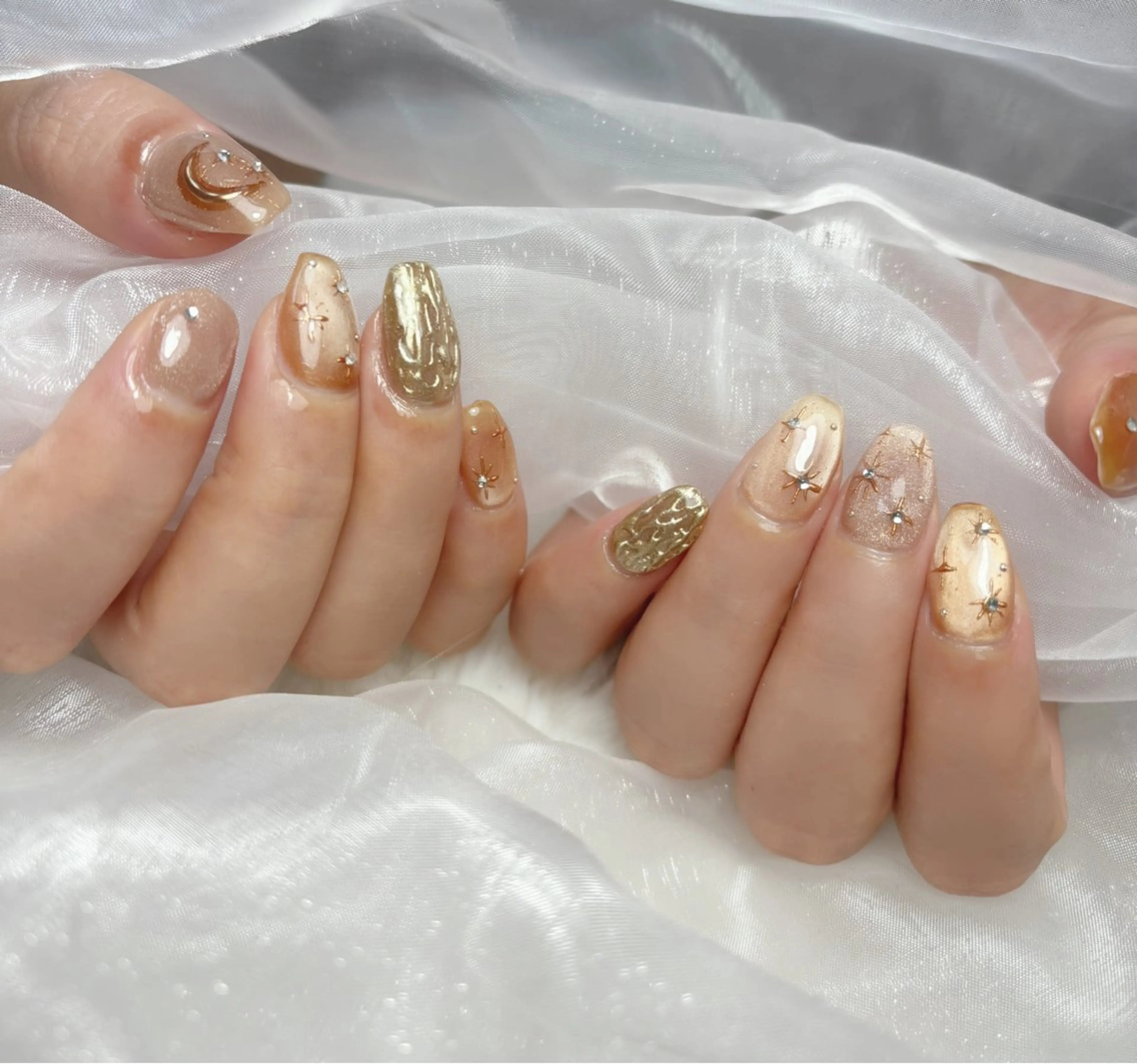 ネイル ハンドネイル STELLA ✩のネイルデザイン