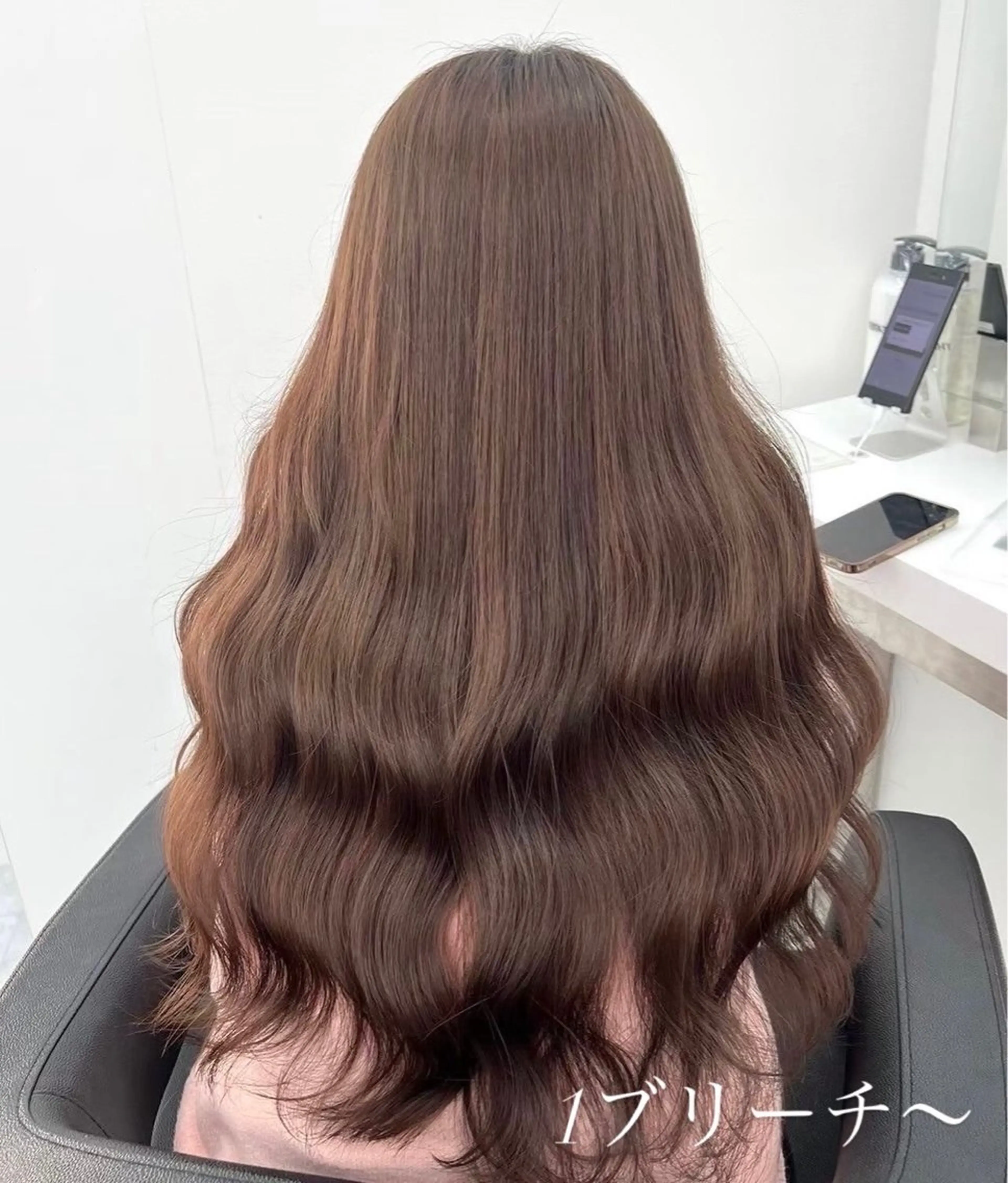 ロング ヘアカラー 🤍赤みなしカラー 🤍saaka🤍のヘアスタイル