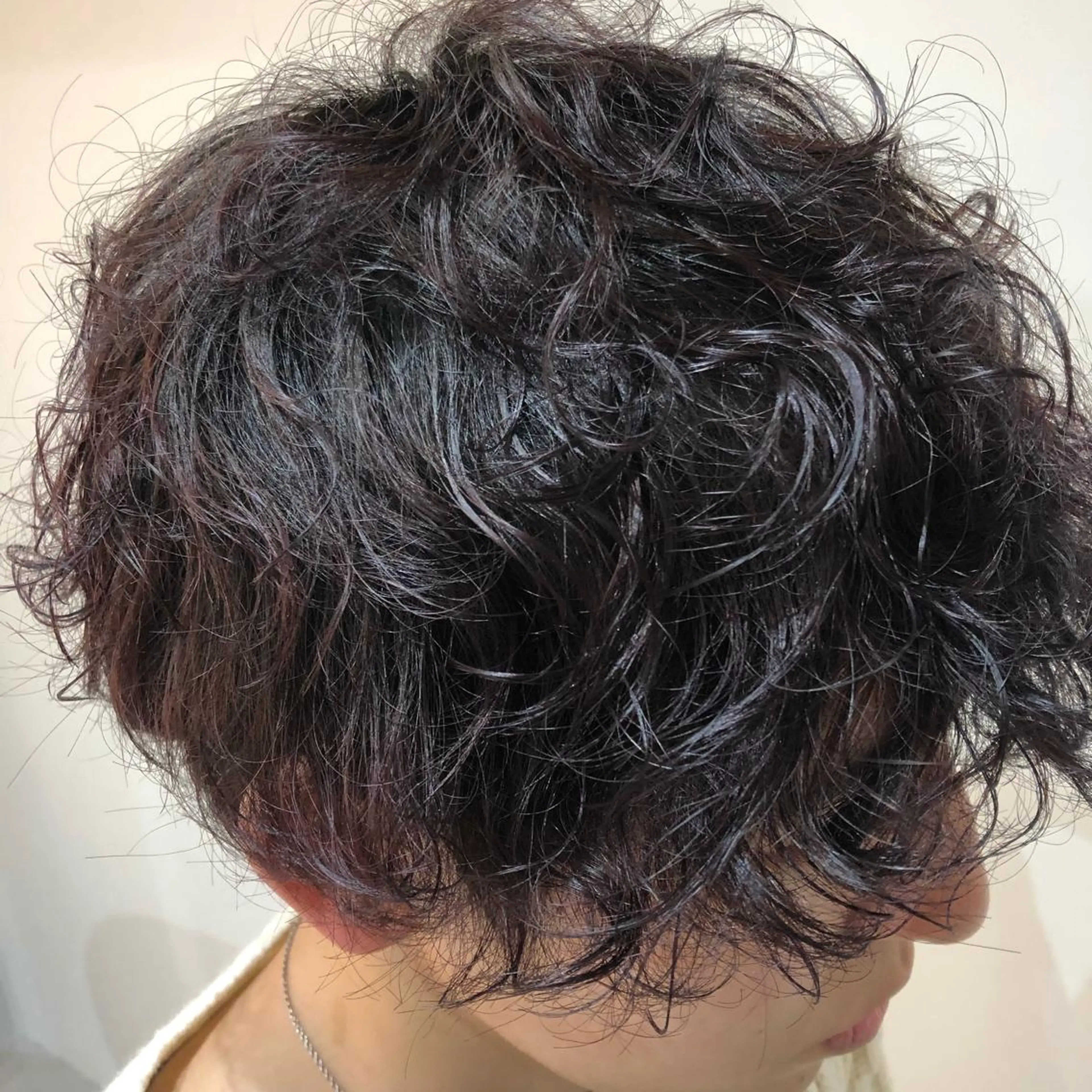 カラー メンズ メンズブリーチ メンズパーマ アッシュ ブリーチ 透明感カラー エターナル所属・髪質改善特化 谷口祐綺のヘアスタイル