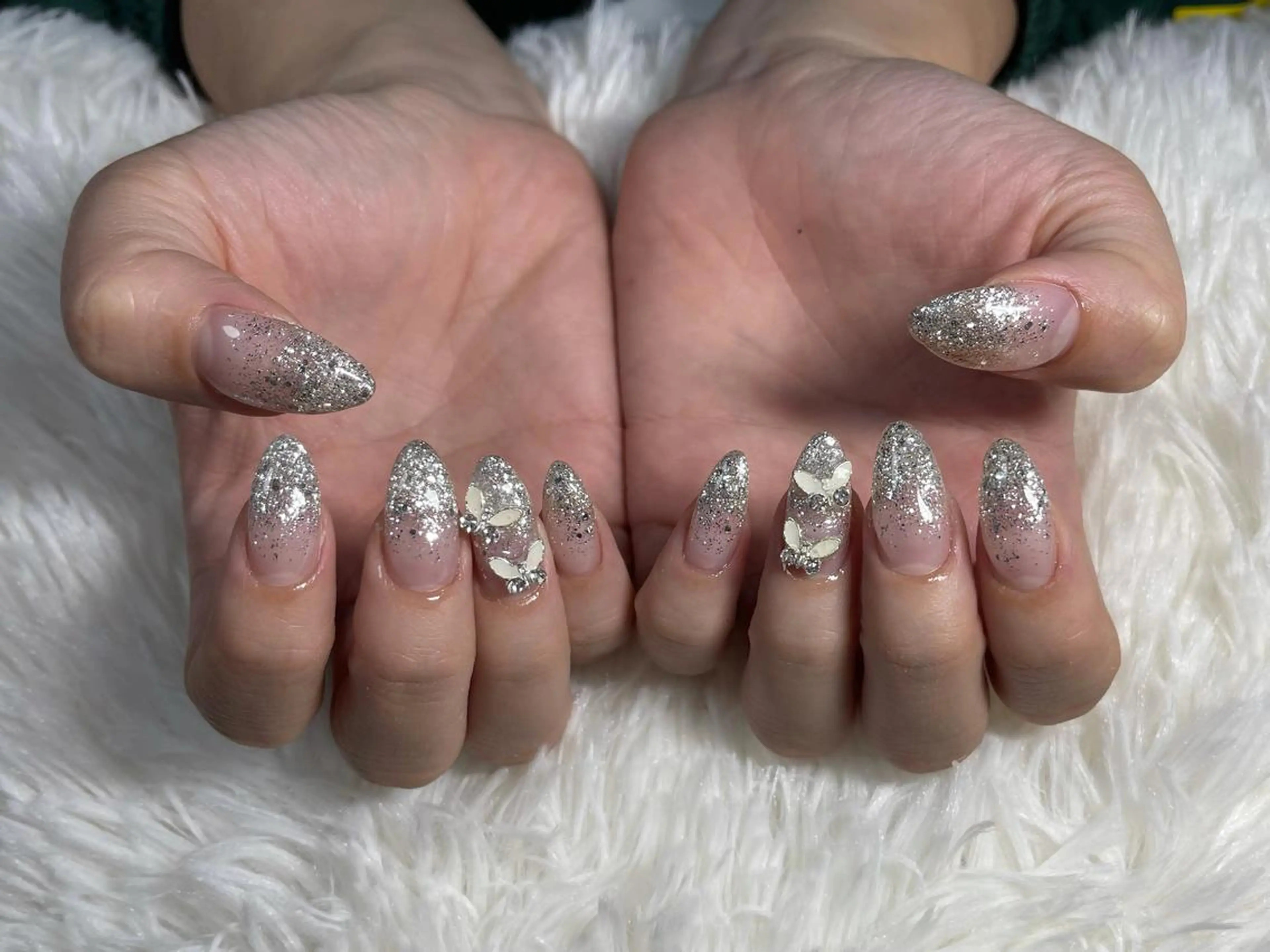 ネイル ハンドネイル R’s nailのエステ・リラクイメージ