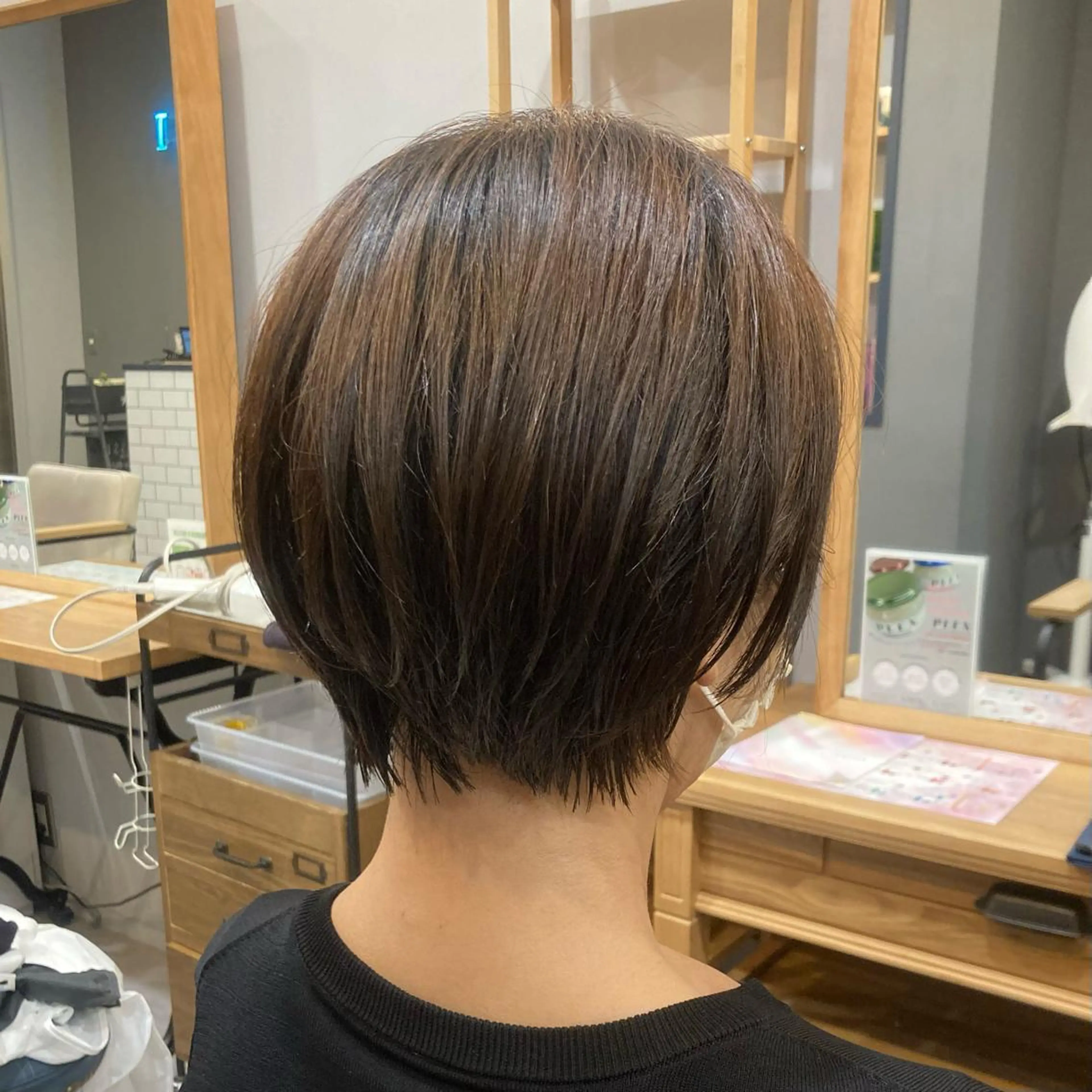 ショート ショートボブ 丸みショート ボブ くびれヘア ショートヘア 透明感カラー☆ 中村隆寛のヘアスタイル