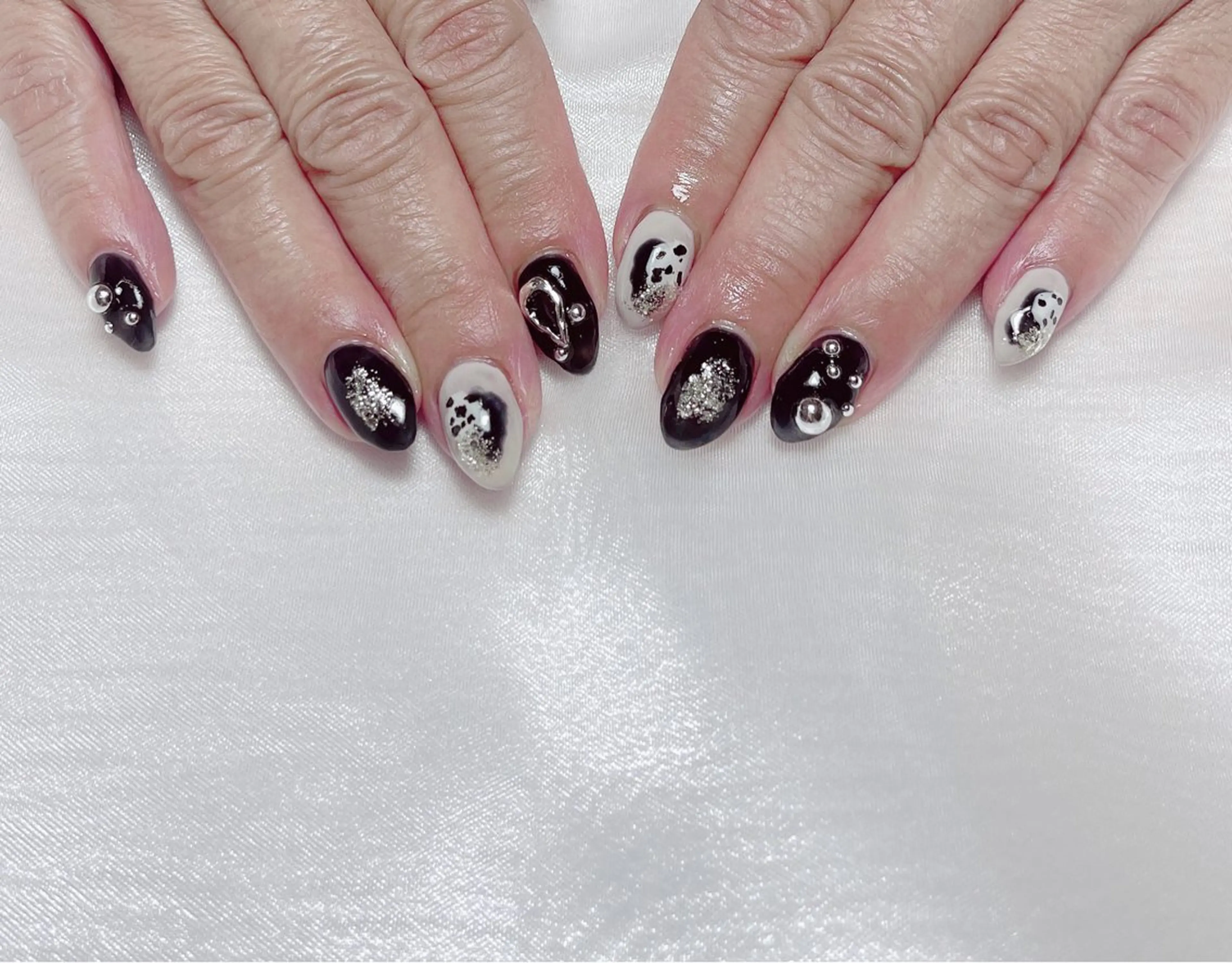 ネイル hairsalon556所属・hairsalon 556のネイルデザイン