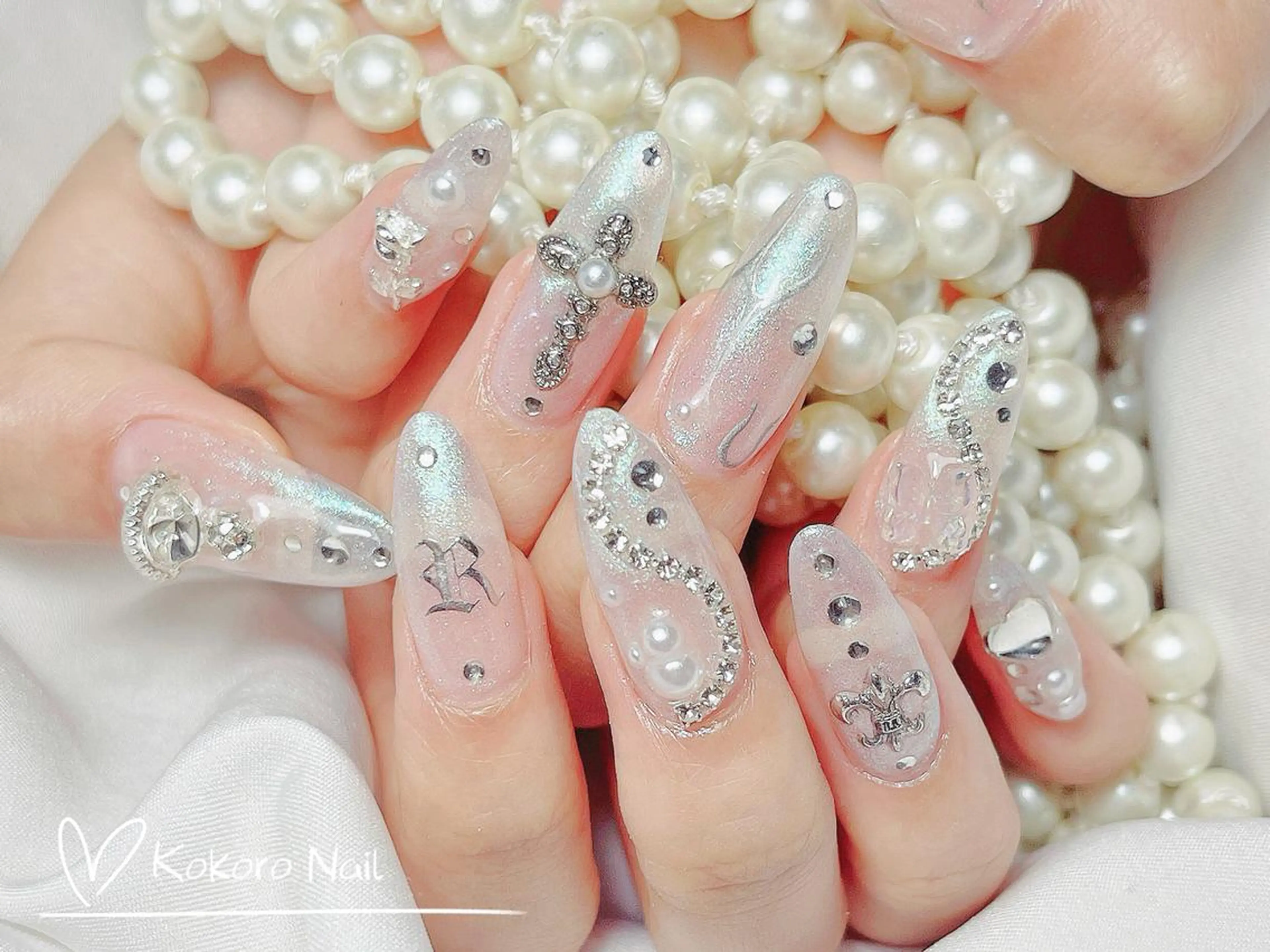 ネイル ハンドネイル ハンドケア 🎀ナナ 🎀のネイルデザイン
