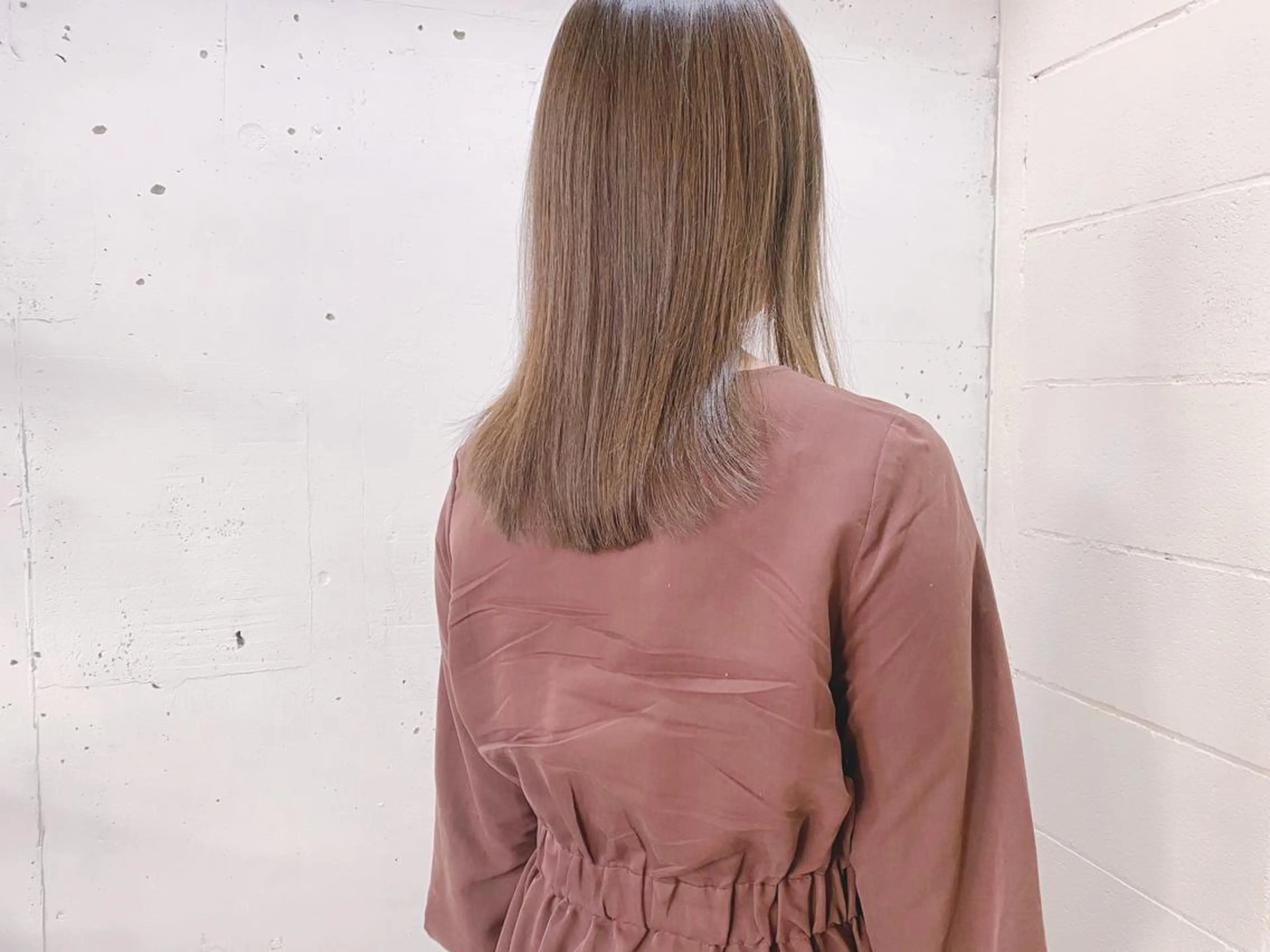 セミロング カラー オーナースタイリスト 佐藤のヘアスタイル