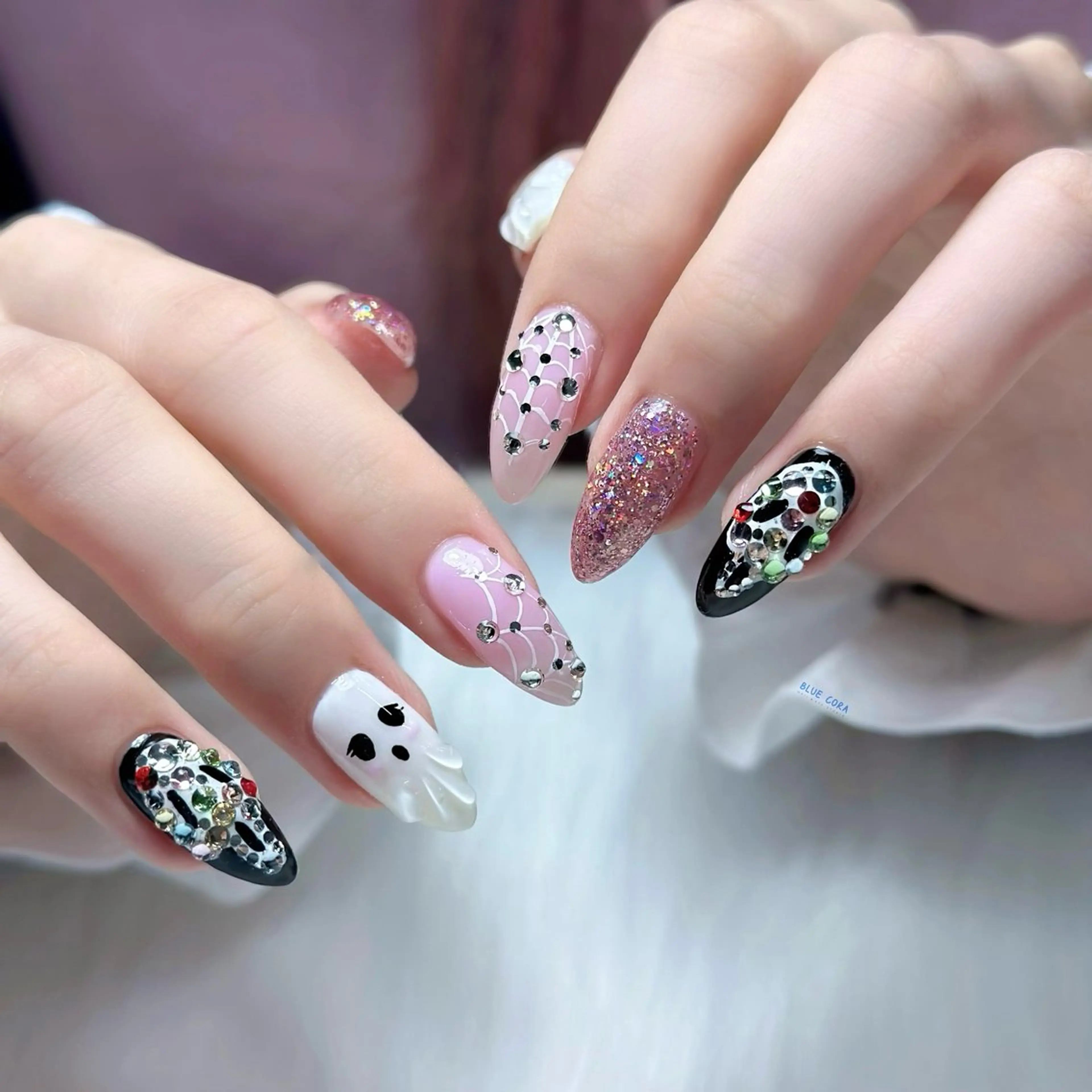 ネイル クリアネイル ハンドネイル ハンドケア BLUE CORA所属・BLUE CORAのネイルデザイン