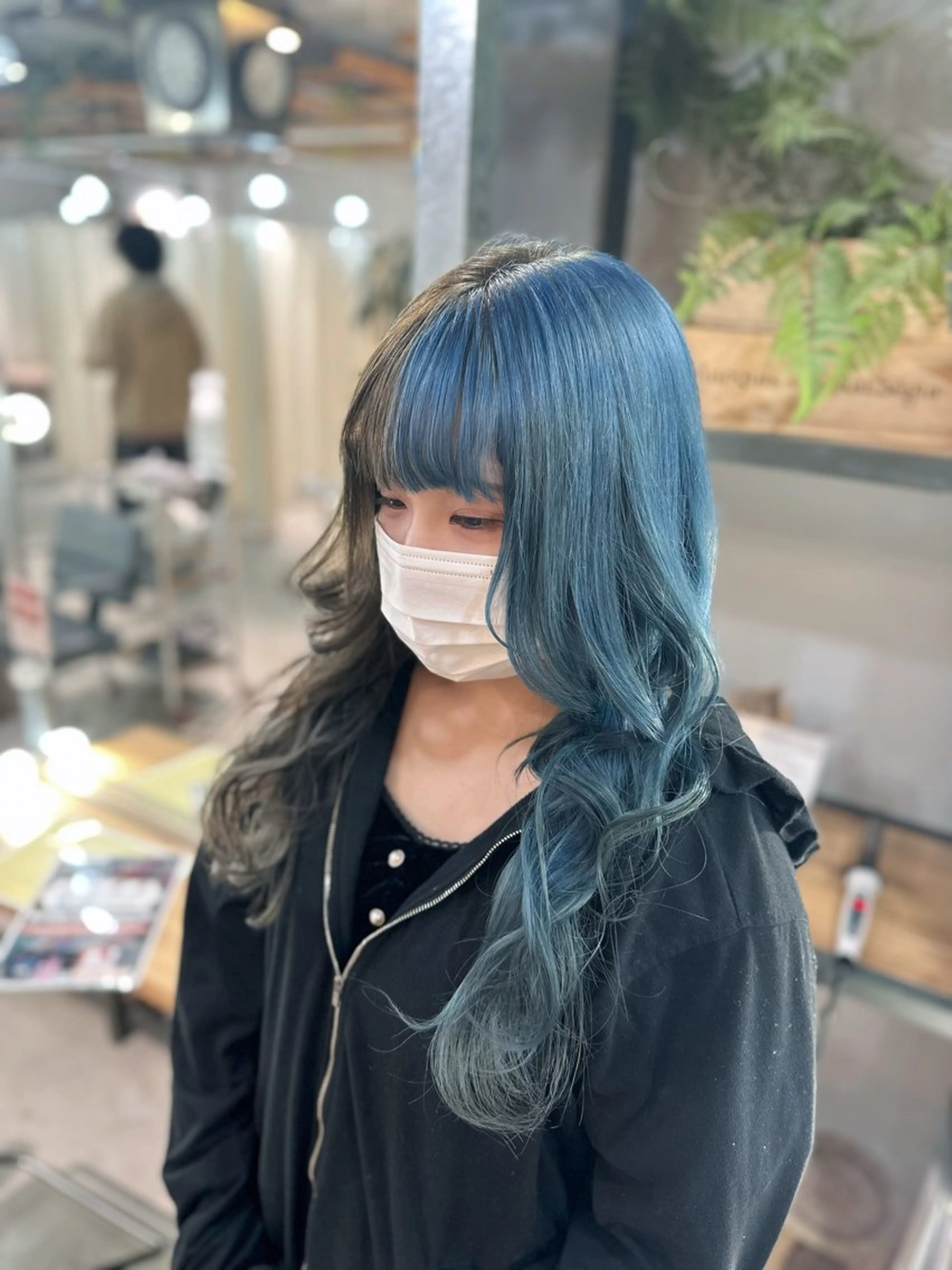 ロング ツートーンカラー 溜 一太のヘアスタイル