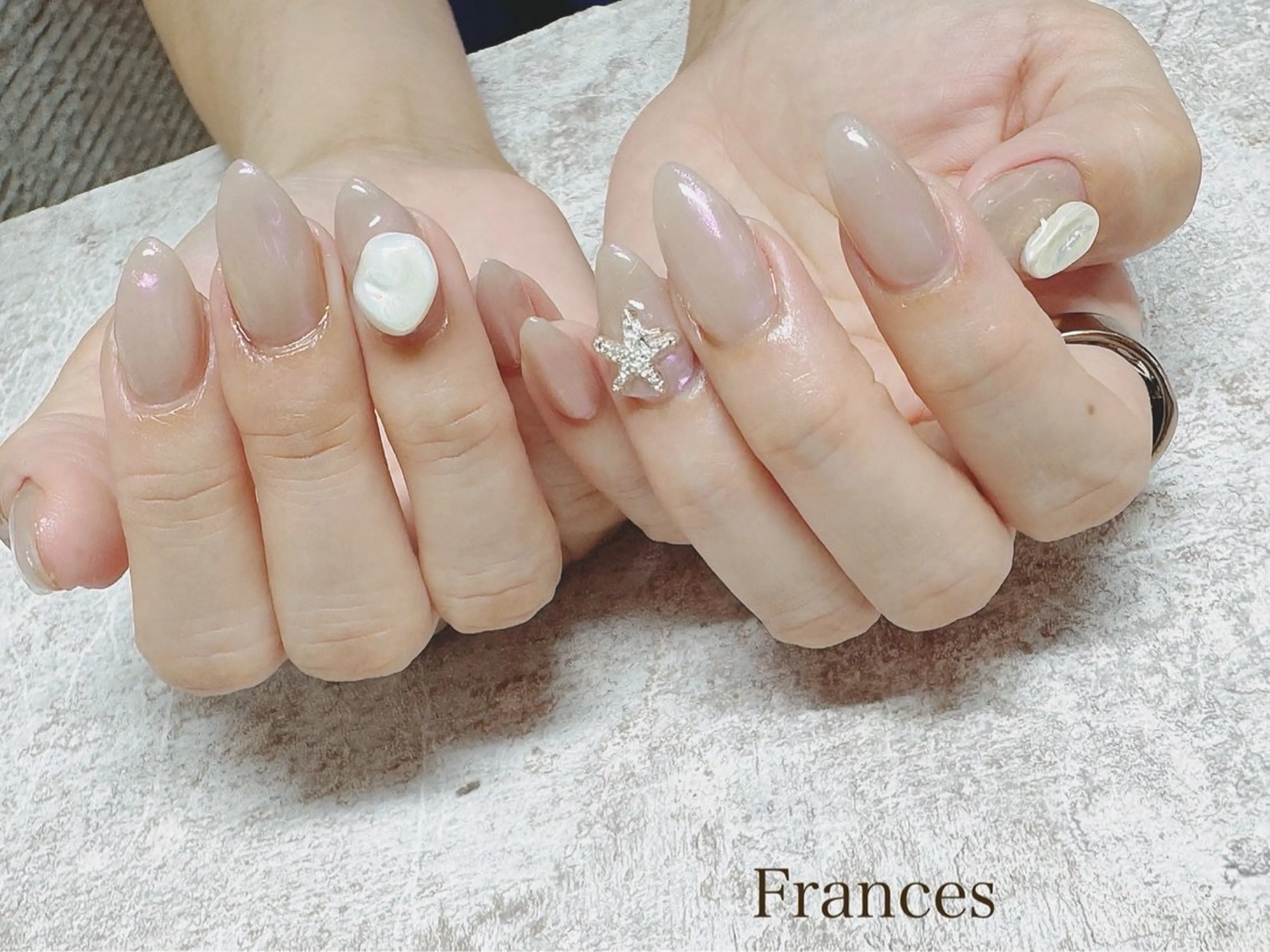 ネイル ハンドネイル Frances Babaのネイルデザイン