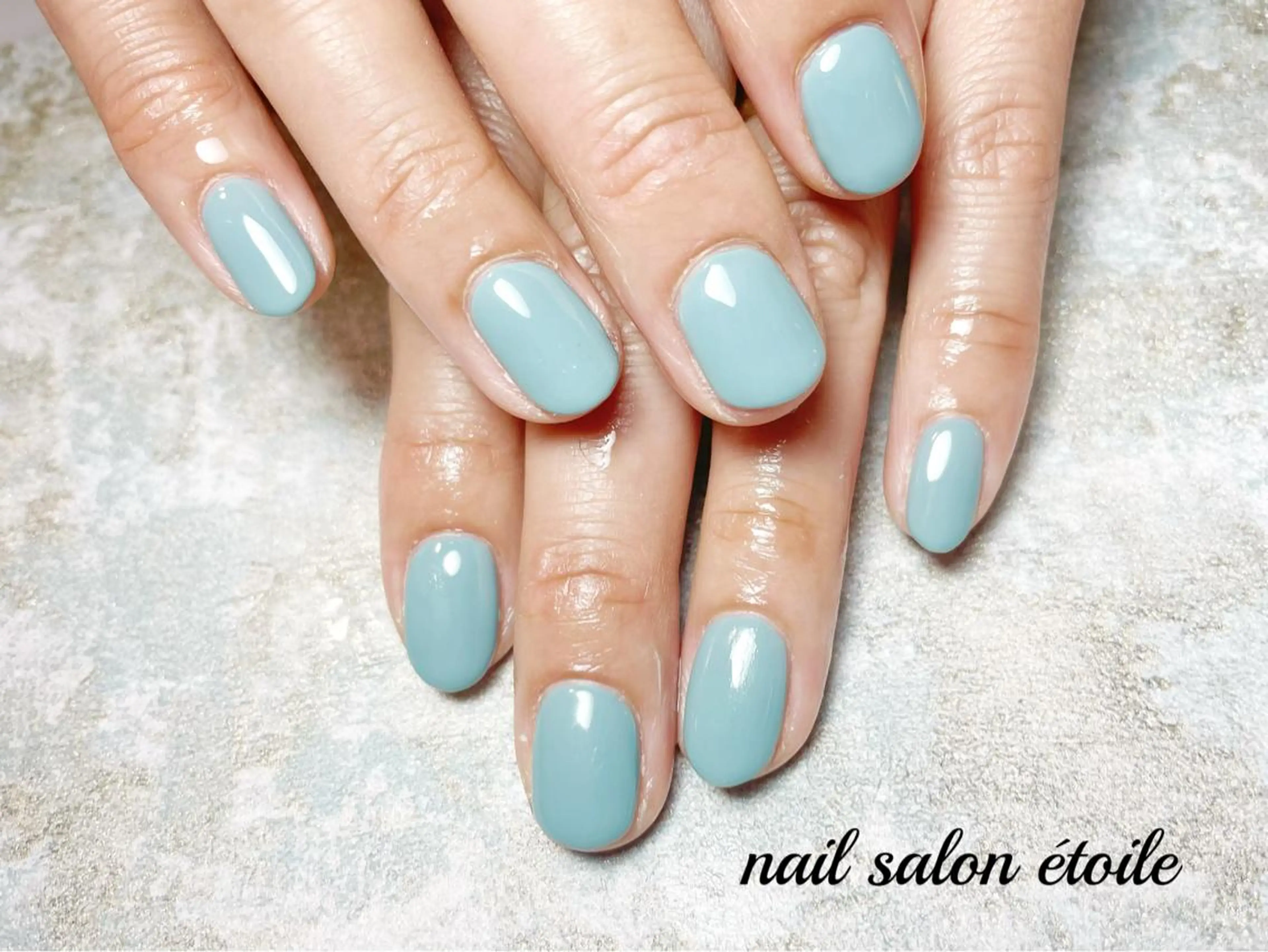 ネイル アートネイル ブルー ジェルネイル ニュアンスネイル ワンカラーネイル ハンドネイル nail salon étoileのネイルデザイン