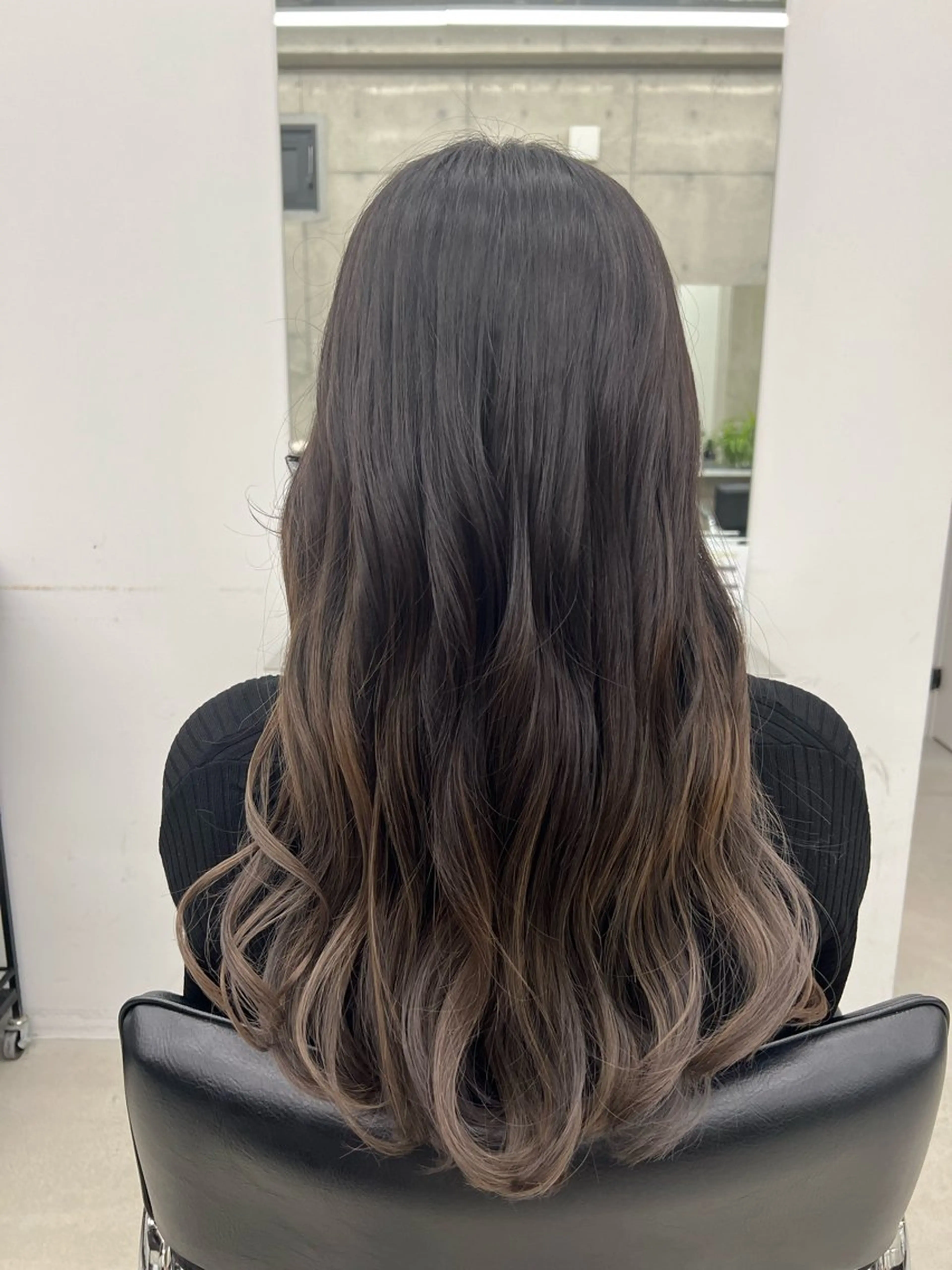 カラー グラデーションカラー ENGOL 名古屋栄所属・萩野下 かきのヘアスタイル