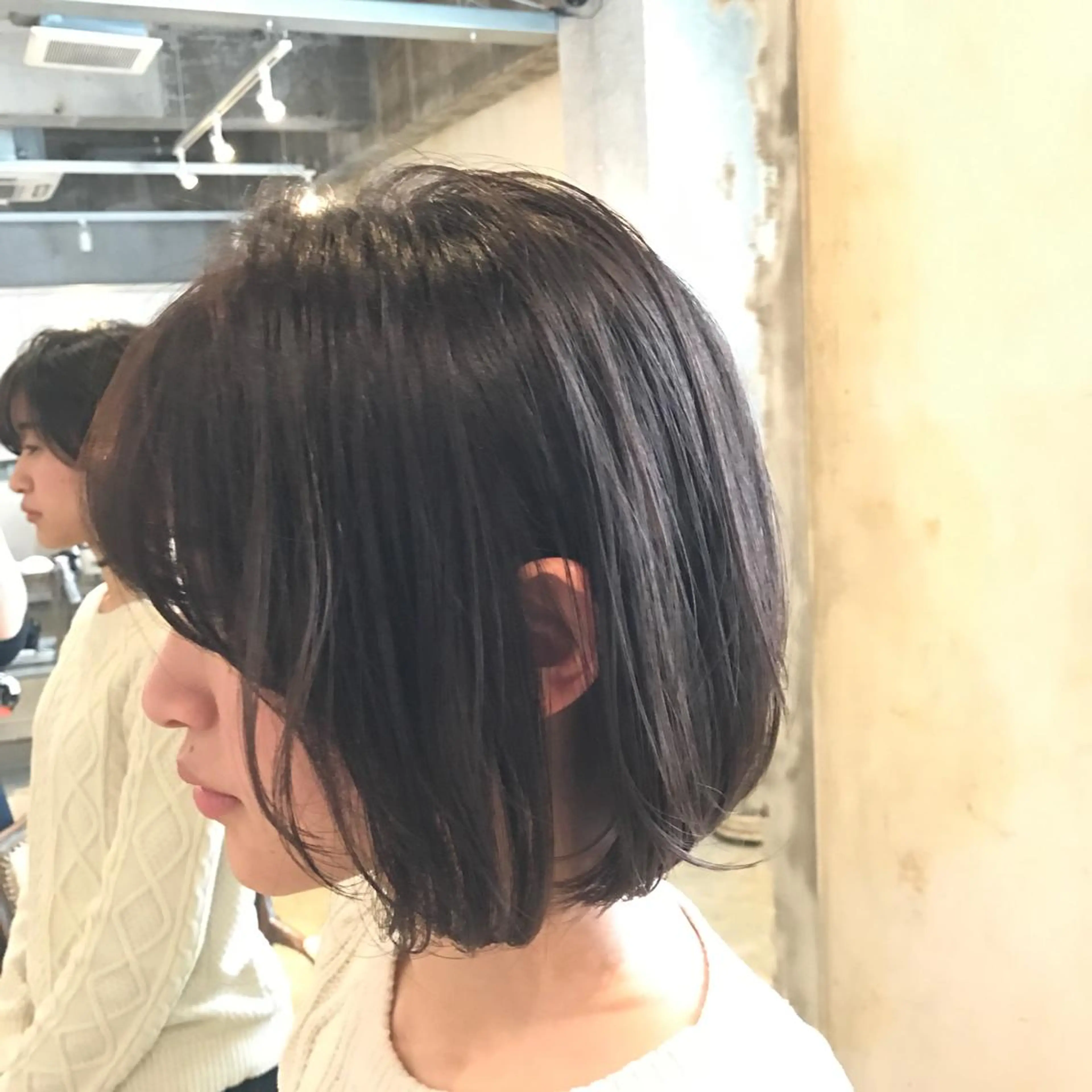 ショート ショートボブ アッシュ アッシュブラウン ボブ ショートヘア こう ちゃんのヘアスタイル