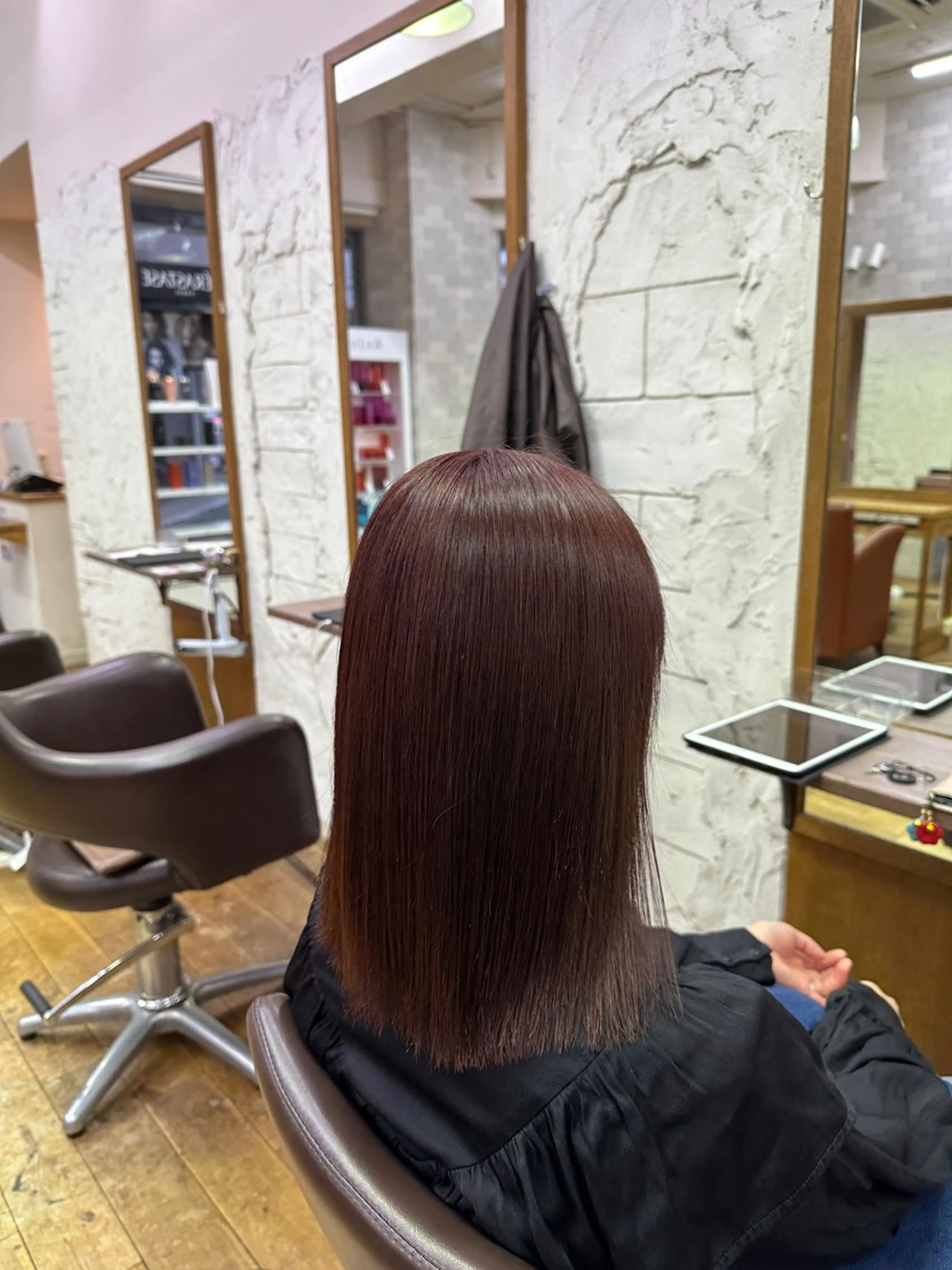 ミディアム カラー カット ヘアカラー トリートメント peqss/ keita🏄‍♂️のヘアスタイル