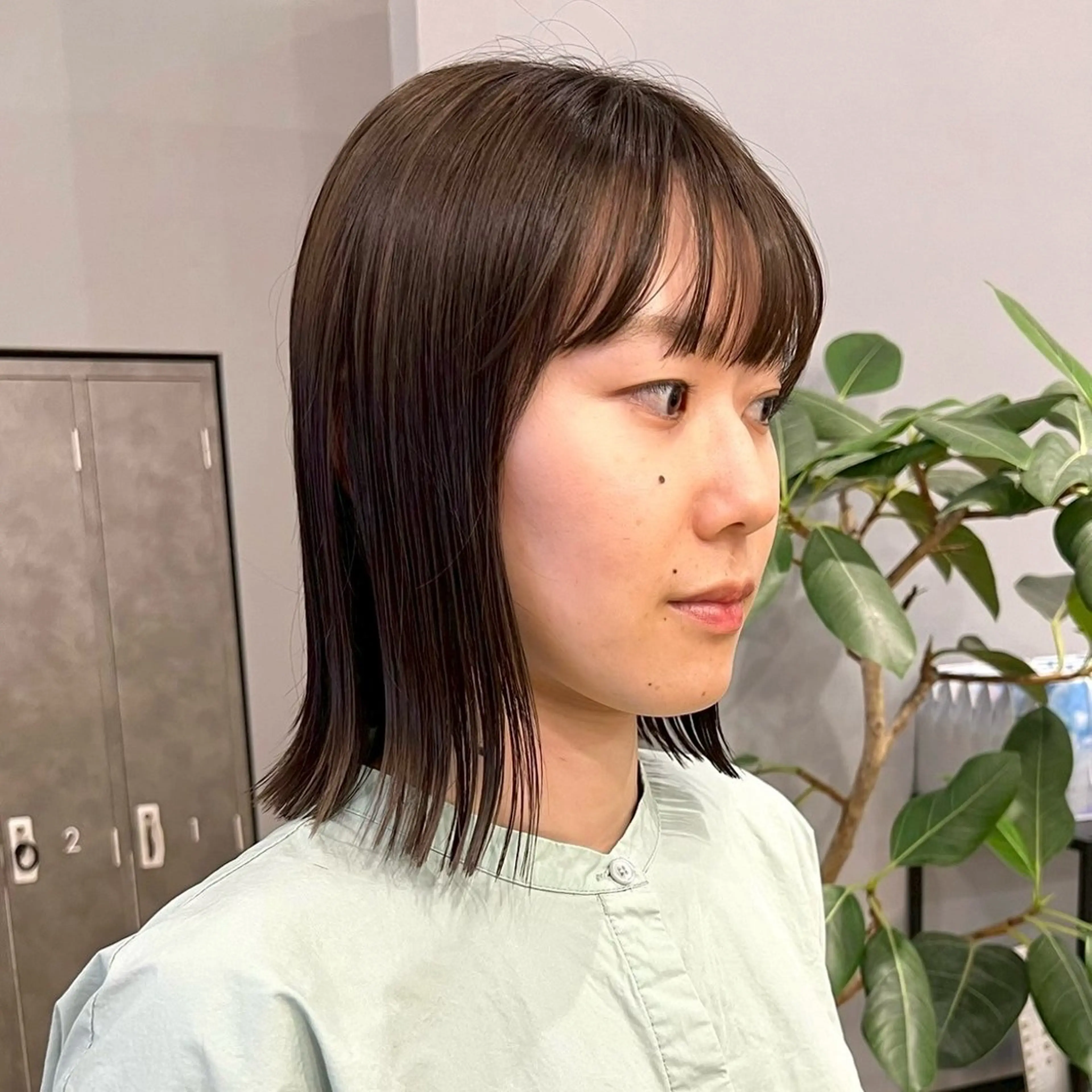 ミディアム 吉岡美音 GIEN NU茶屋町のヘアスタイル