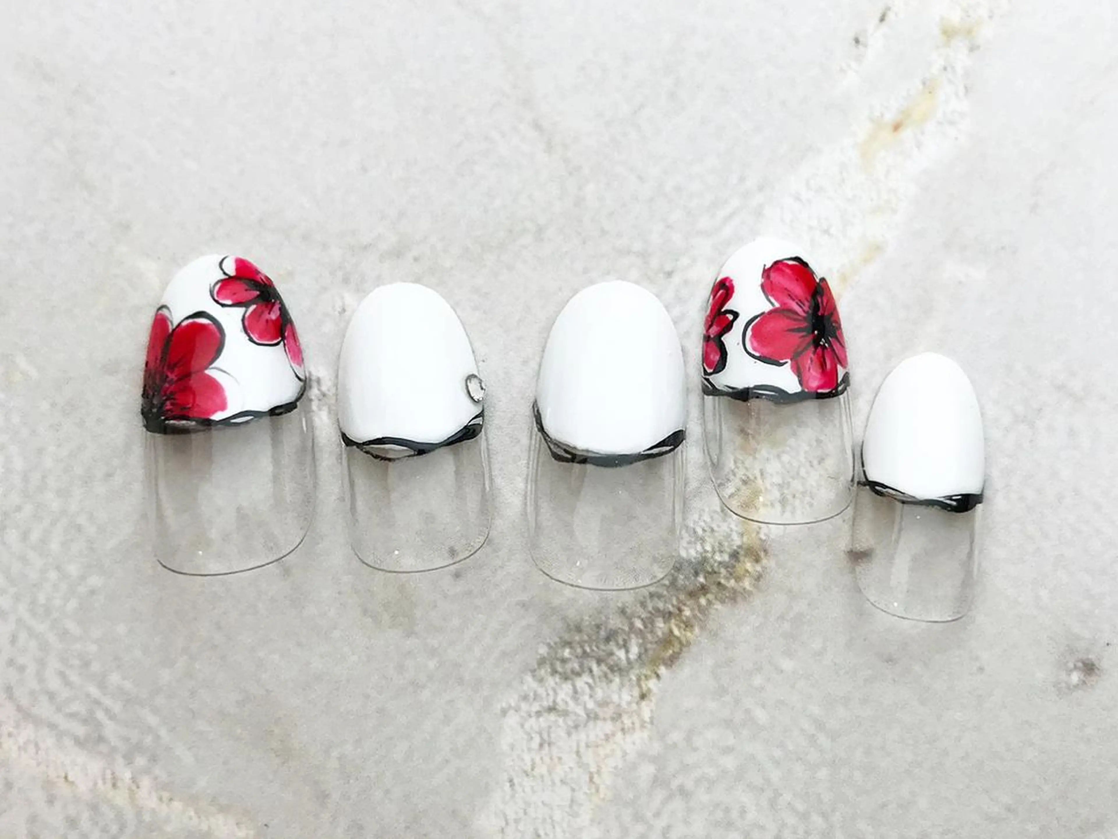 ネイル リセ有楽町店 ネイリストのネイルデザイン