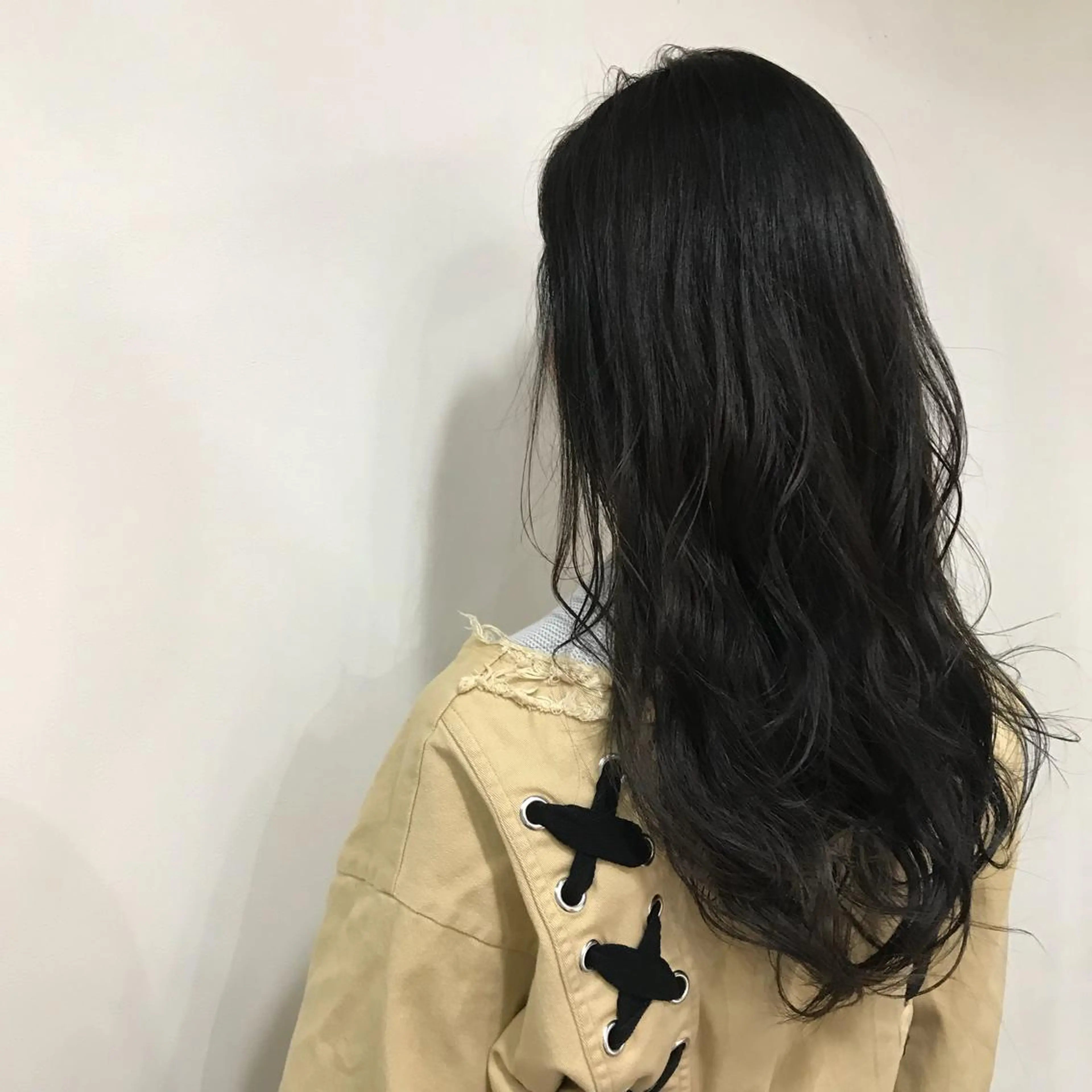 ロング カラー グレージュ ヘアカラー トリートメント レイヤー/顔周り /AKARIのヘアスタイル