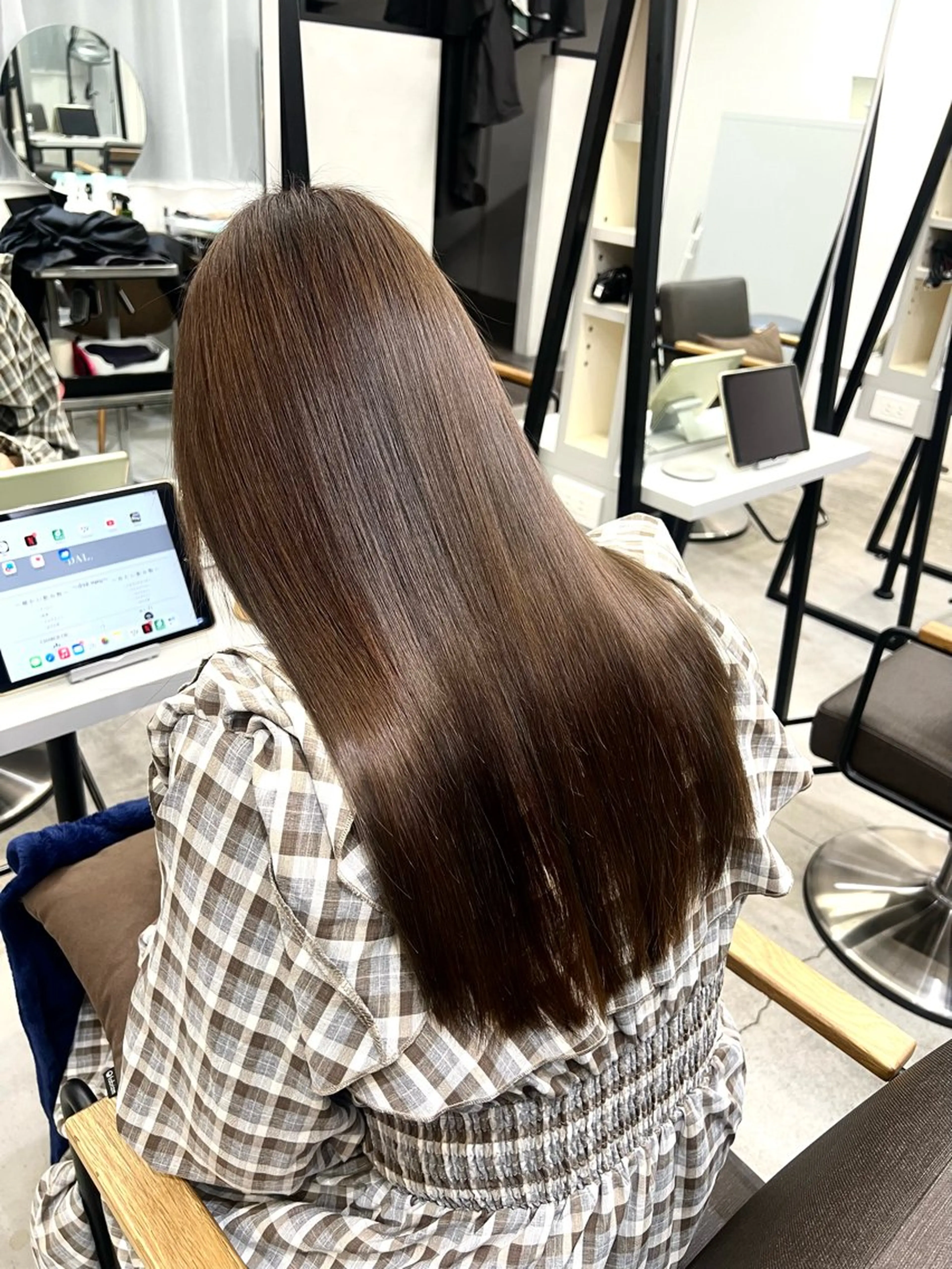 ロング カット 縮毛矯正 トリートメント ✨毛髪診断で絶対綺麗 ✨美髪艶髪専門✨高浪のヘアスタイル