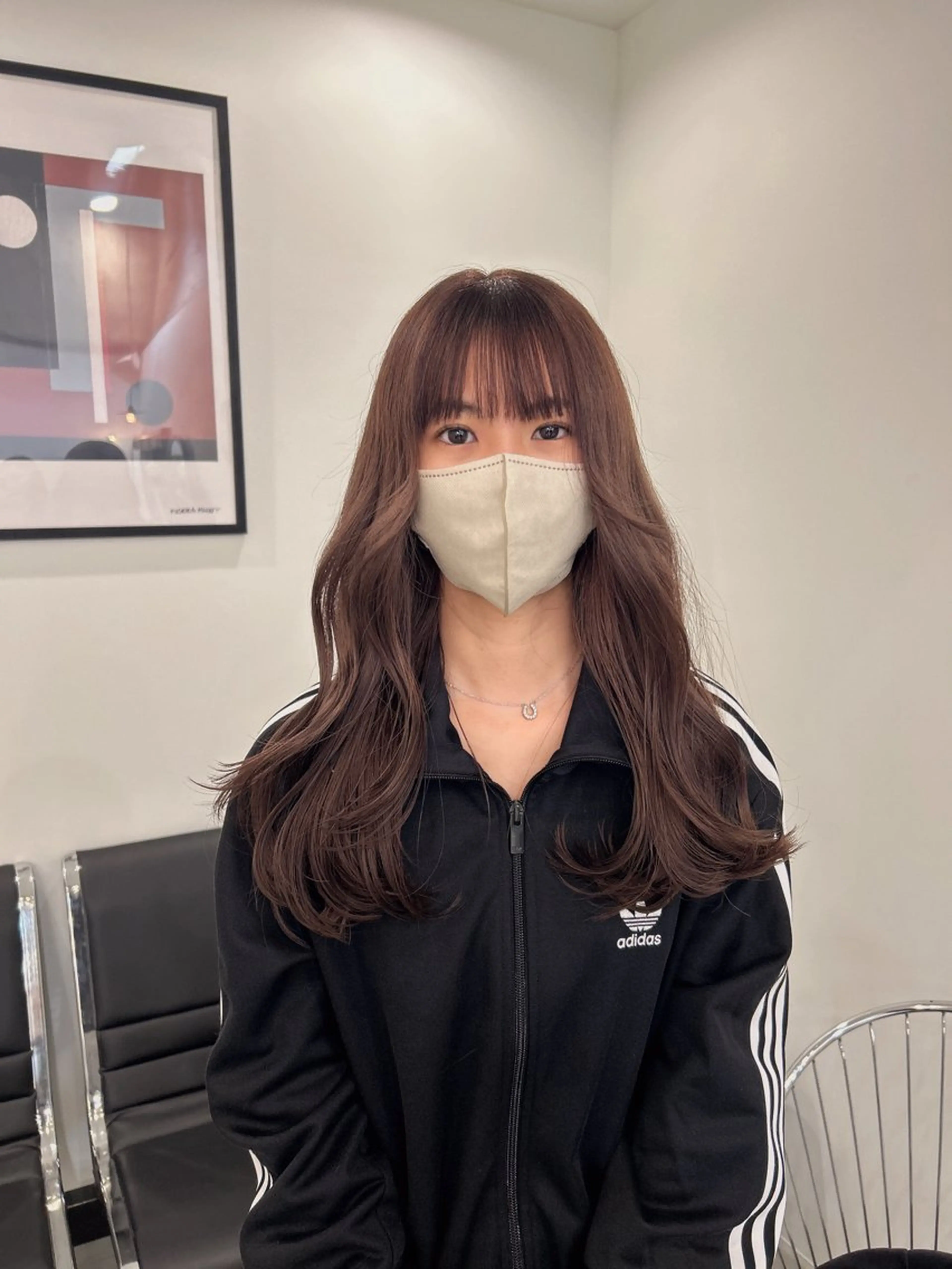 カラー 鳥居 愛子のヘアスタイル