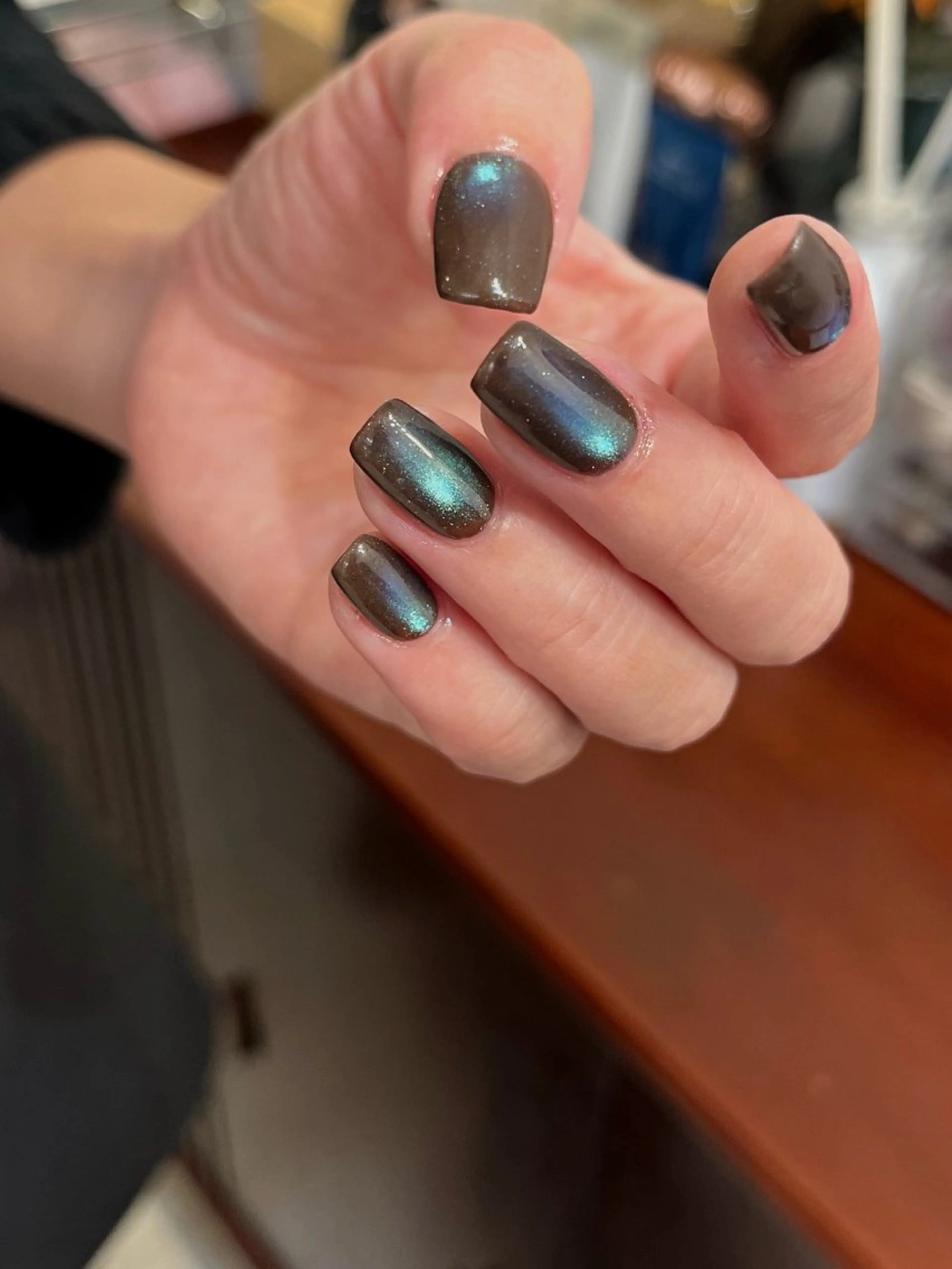 ネイル mano+所属・砂田 はるかのネイルデザイン