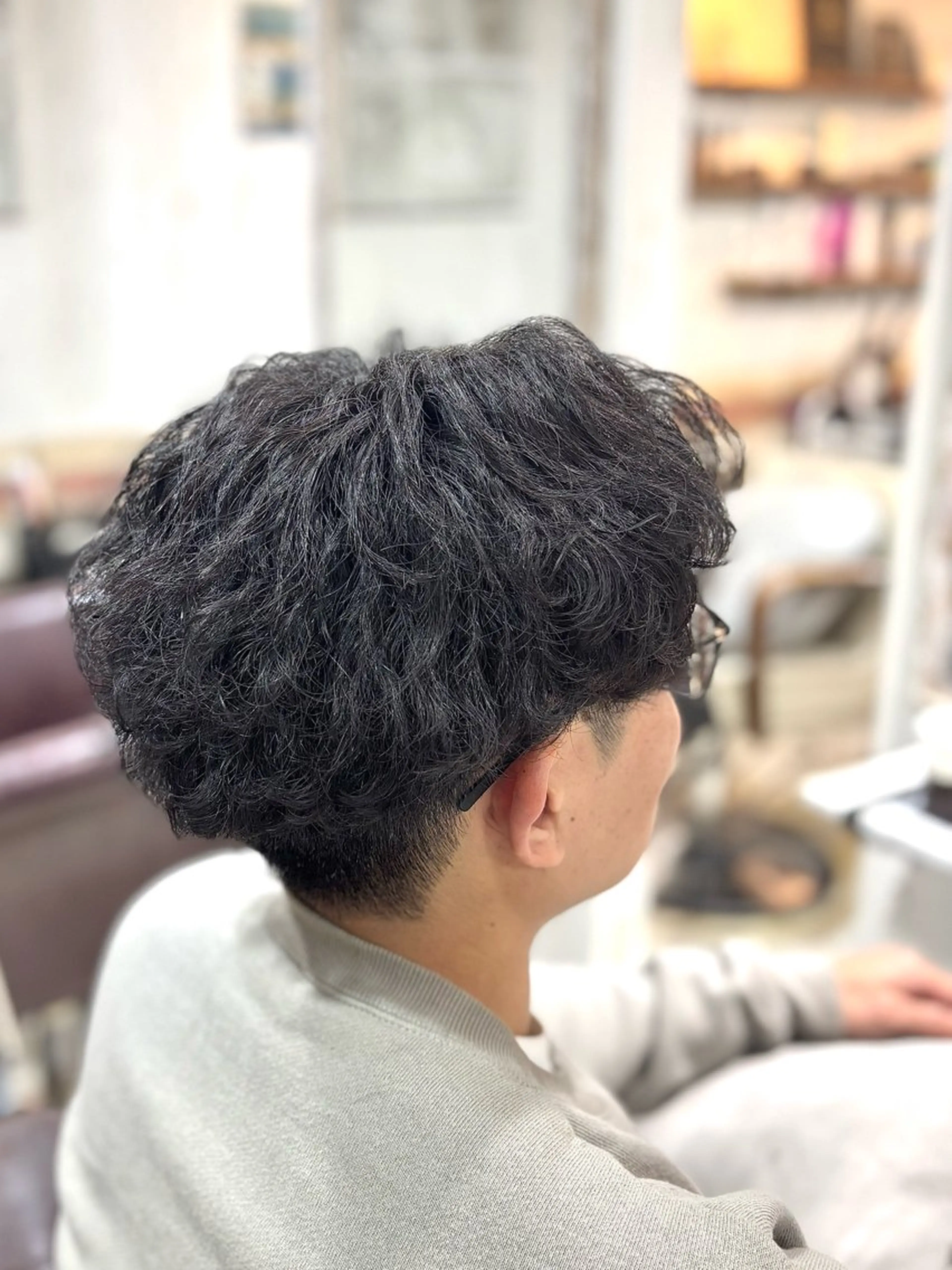 ショート パーマ メンズ メンズパーマ 波巻きパーマ カット パーマ 💥桜木町メンズ特化 💥ルキのヘアスタイル