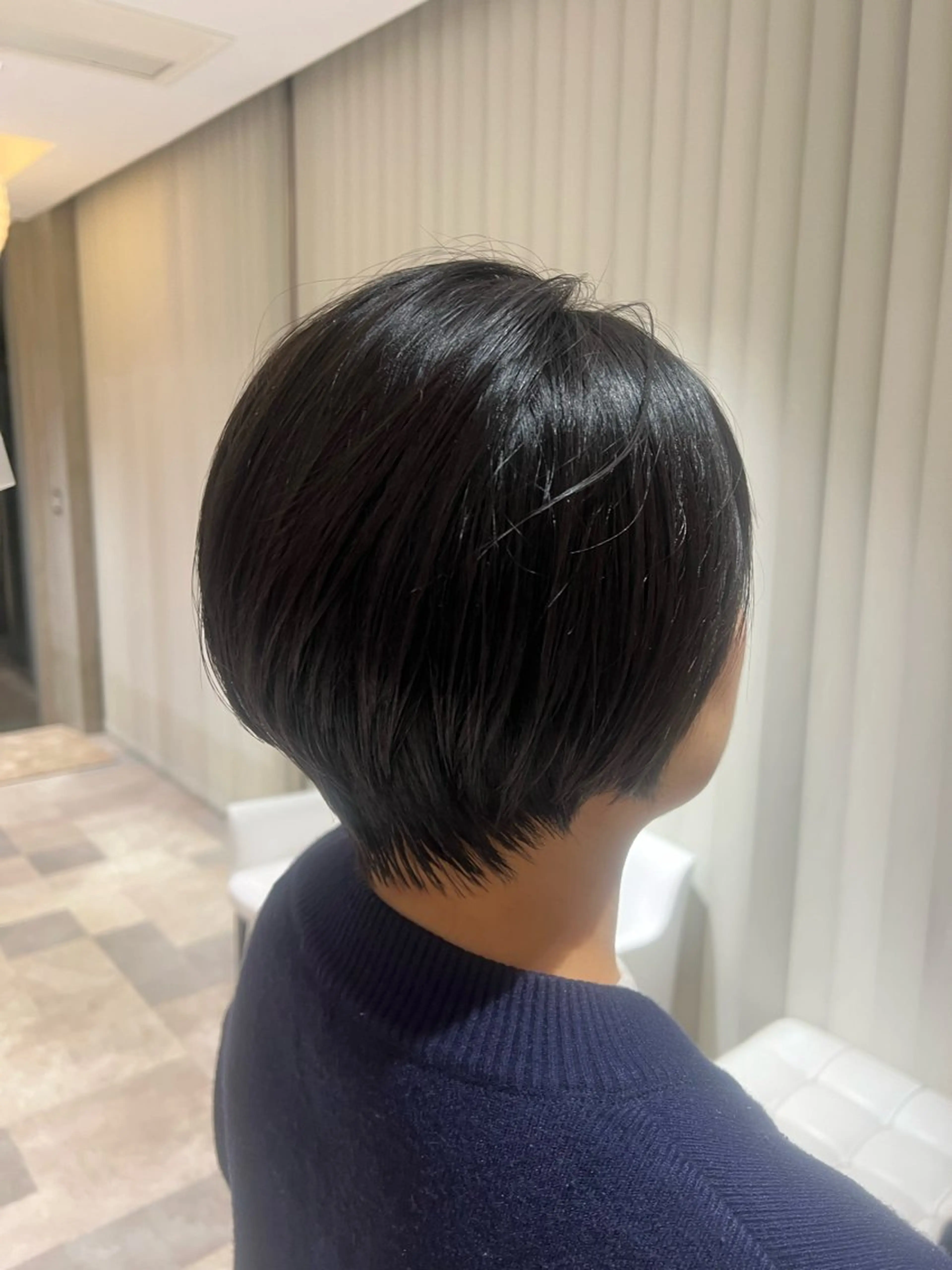 ショート 村中 逸紀のヘアスタイル