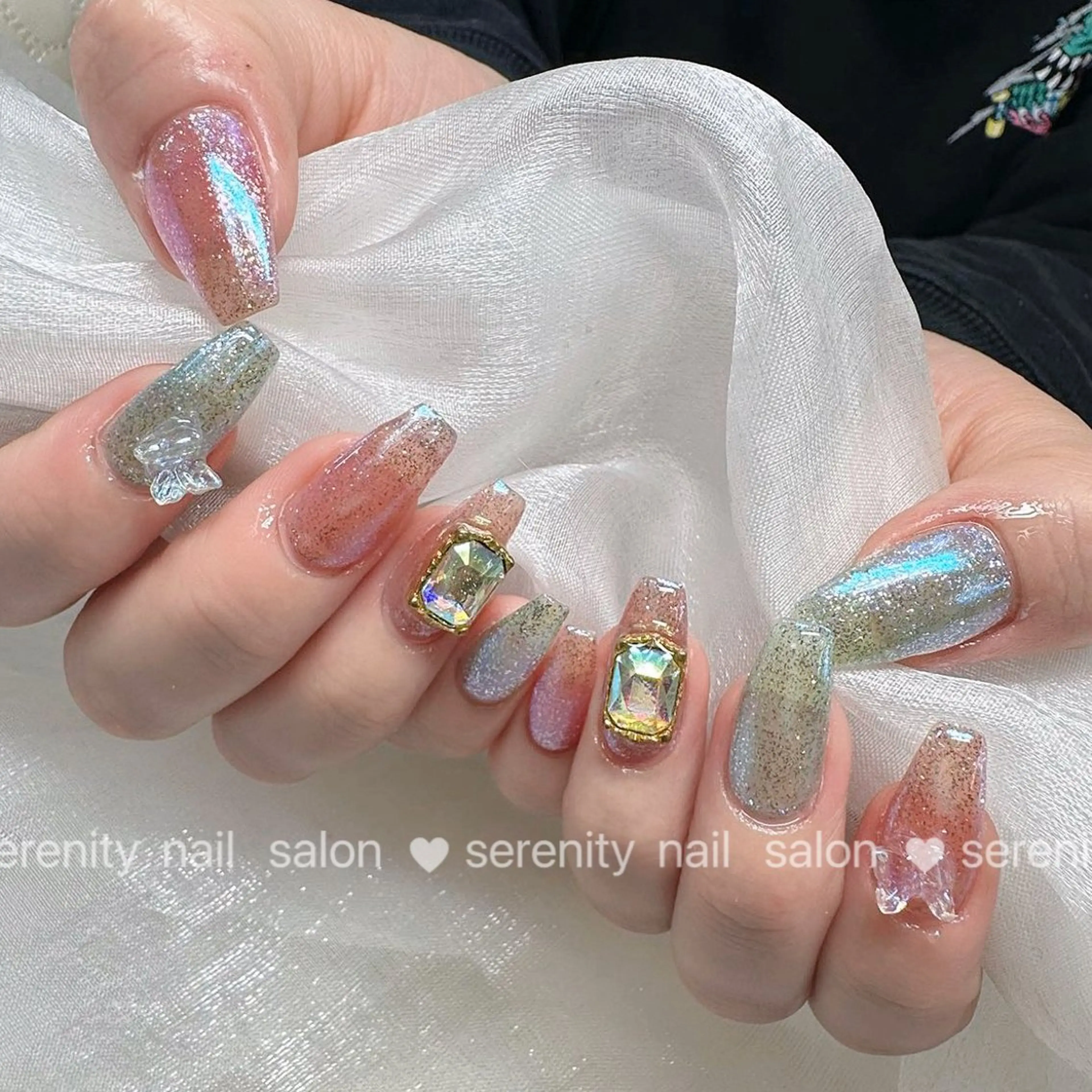 ネイル ハンドネイル ハンドケア ✨Serenity ワンホンネイルのネイルデザイン
