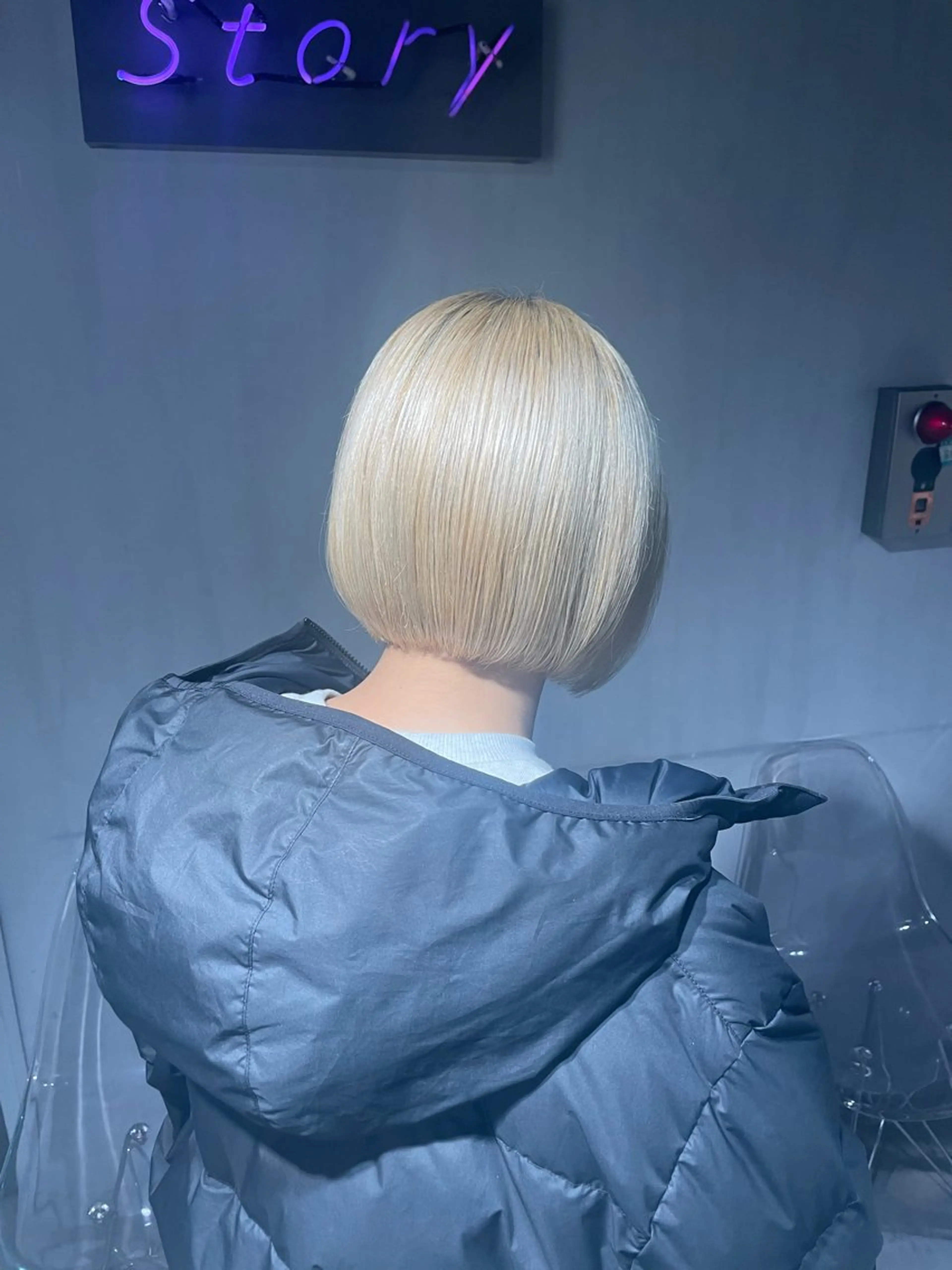ショート カラー カット ヘアカラー トリートメント ヘッドスパ ヘアセット 🦋ハイトーンボブ ショート🦋トシキのヘアスタイル