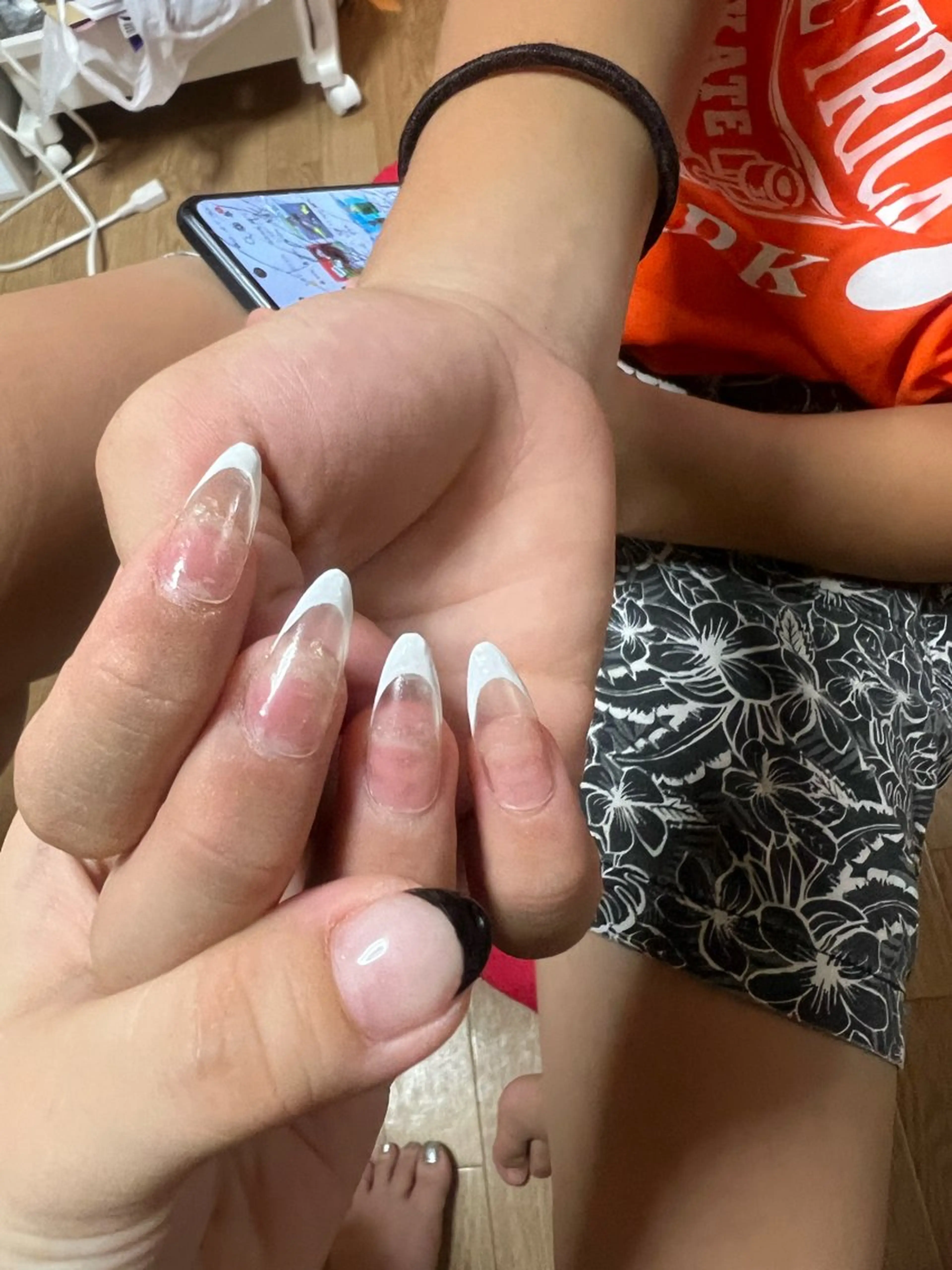 ネイル フレンチネイル やつや ももかのネイルデザイン