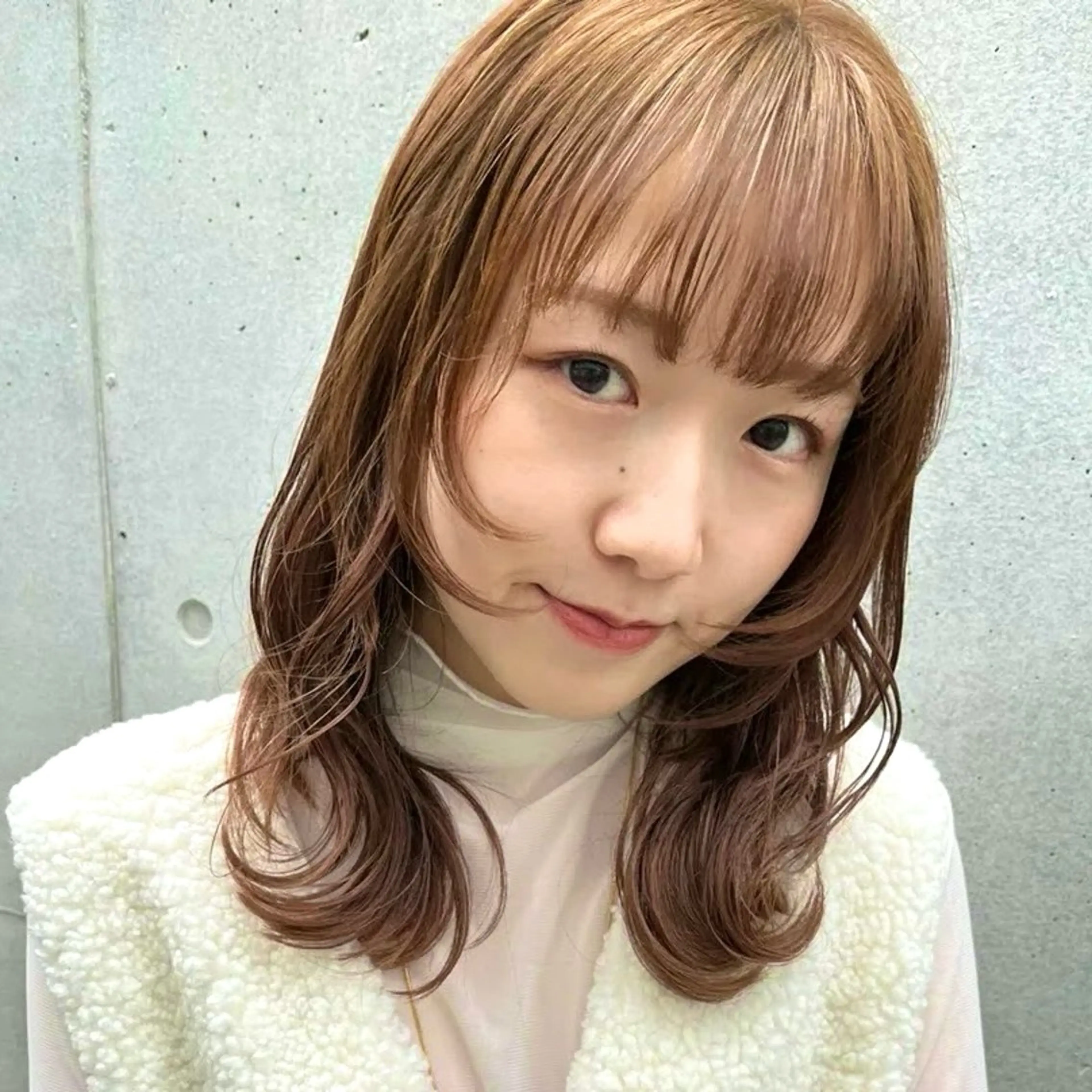 ロング カラー くびれヘア 韓国風ヘア レイヤーカット カット ヘアカラー トリートメント レイヤーカット☆顔ま わりカット*田村りおのヘアスタイル