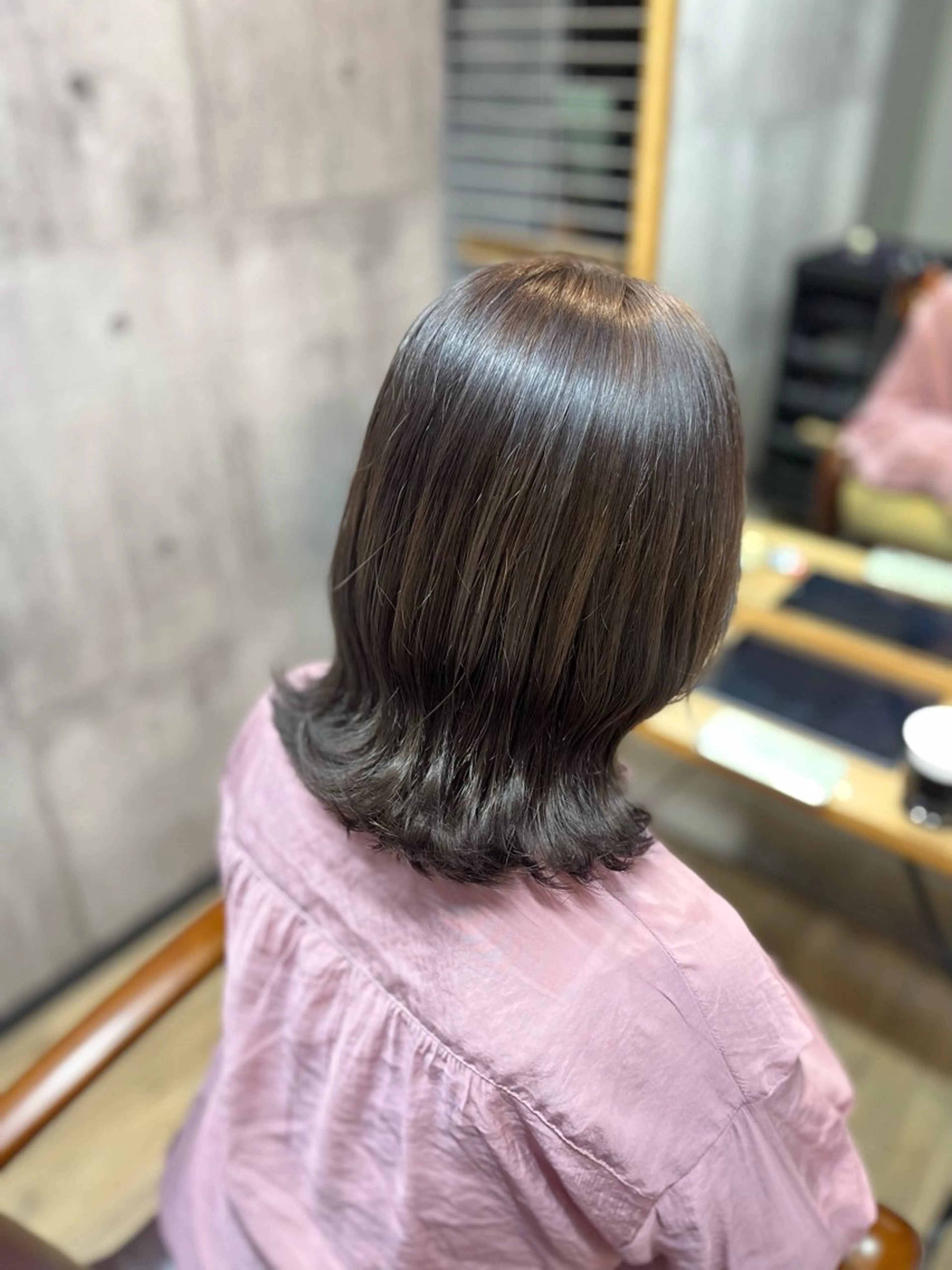 ミディアム カラー カット ヘアカラー 艶髪🌈ムラカミ サキのヘアスタイル