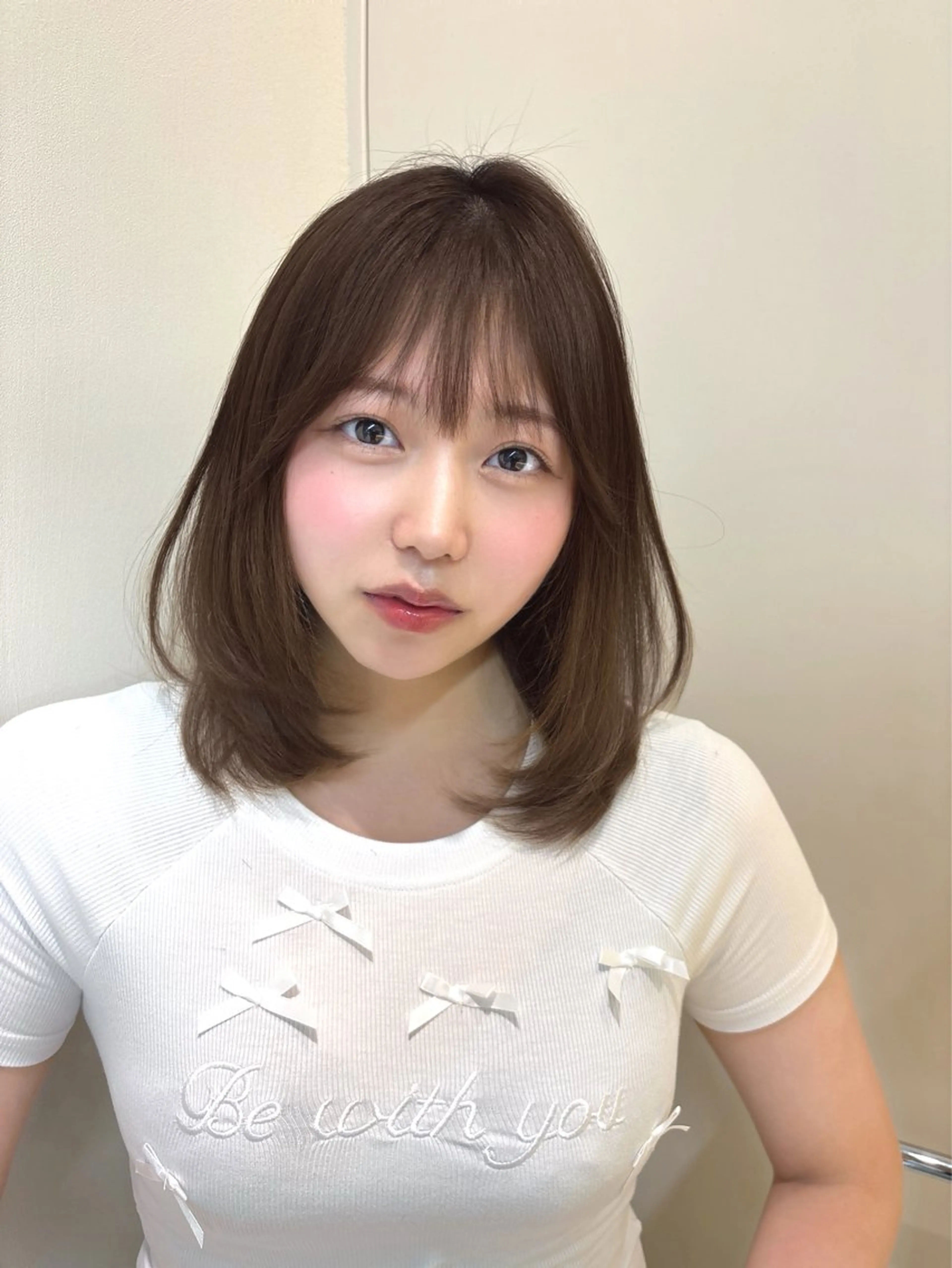 ミディアム カット ヘアカラー トリートメント 韓国🇰🇷レイヤー 透明感/秀瑛🩶のヘアスタイル