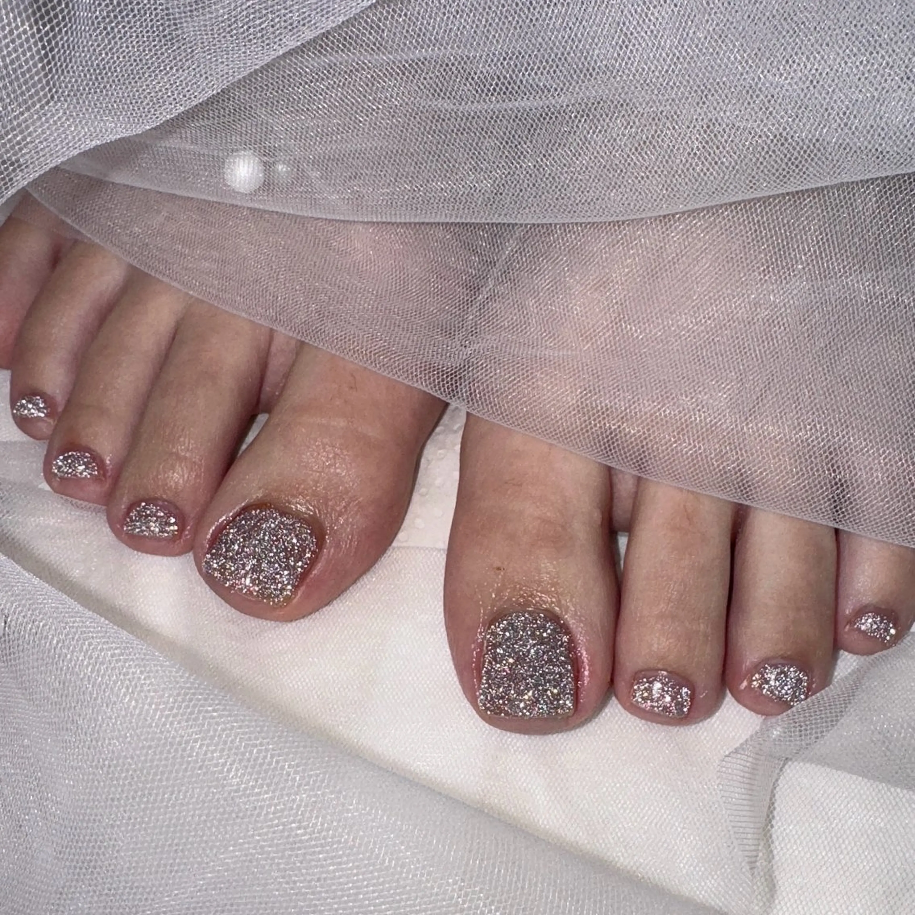 ネイル フットネイル RIEKO🍒 ワンホン♡推しネイルのネイルデザイン