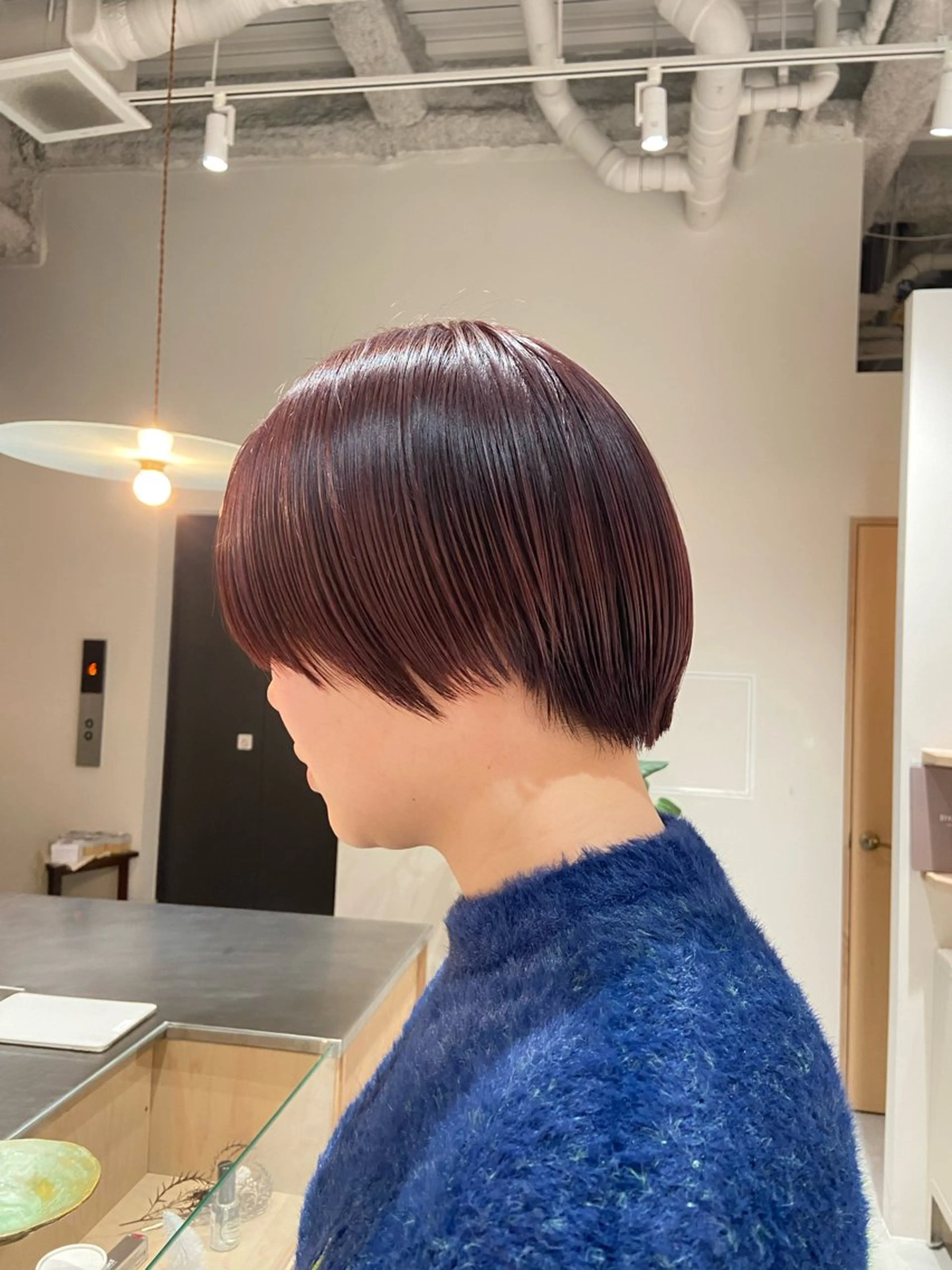 ショート カラー 丸みショート ブリーチ ブリーチなしカラー ショートヘア カット ヘアカラー トリートメント 石川 瑠琉のヘアスタイル